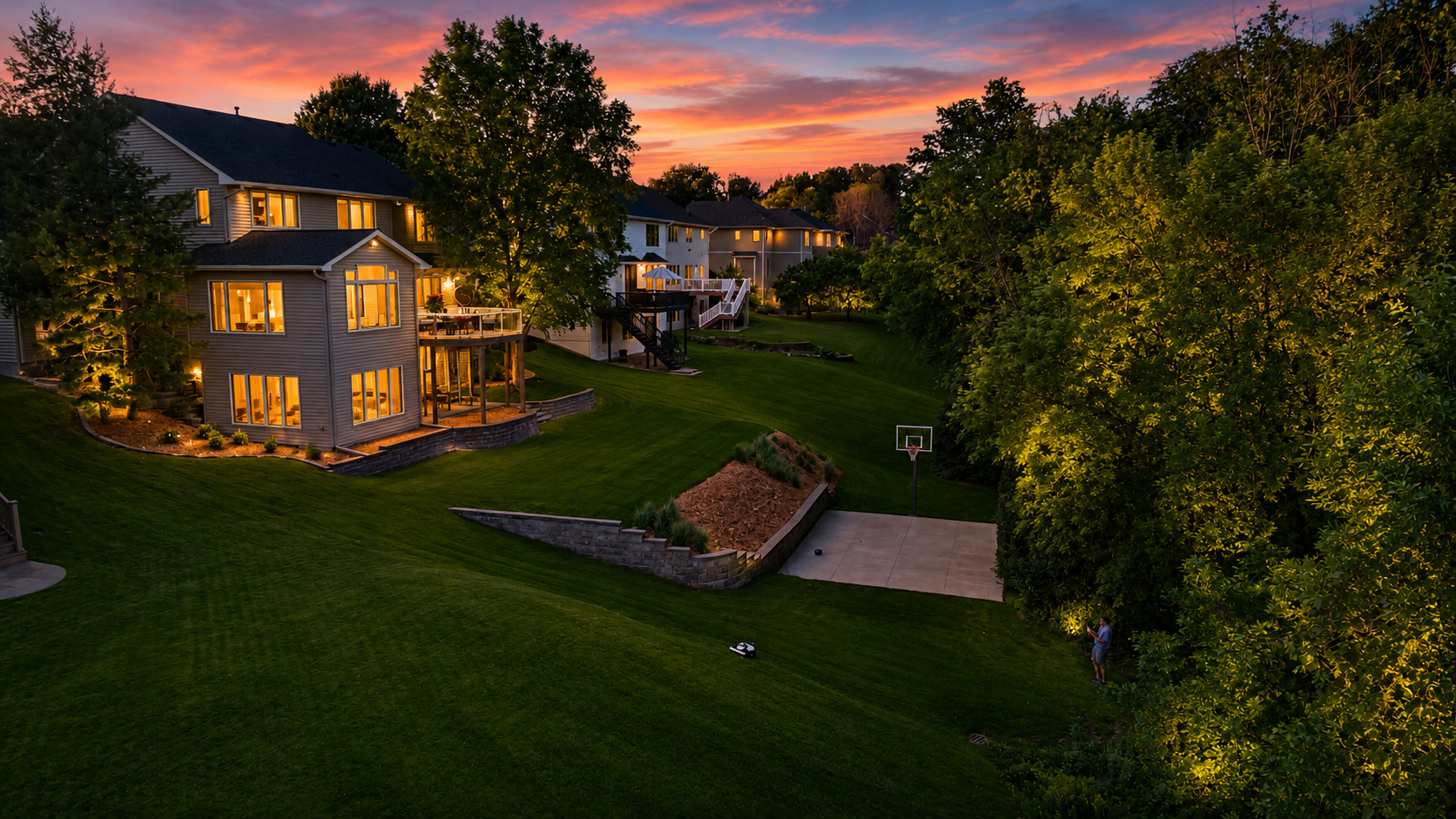 9353 Shetland Rd, Eden Prairie, MN 55347
