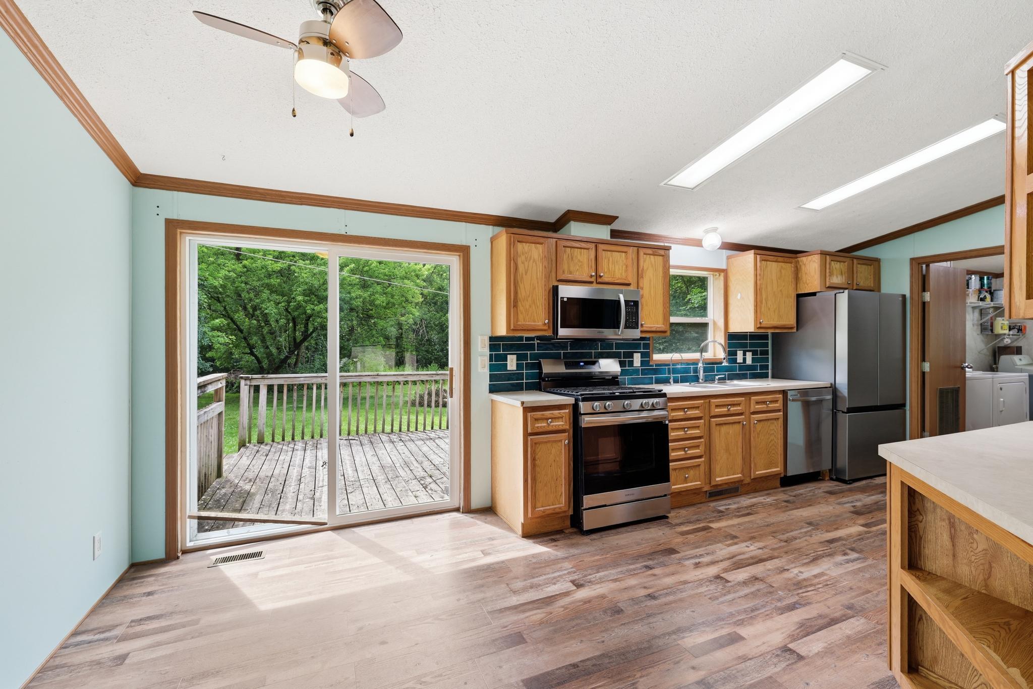 994 Rabbit Rd, Saint Peter, MN 56082