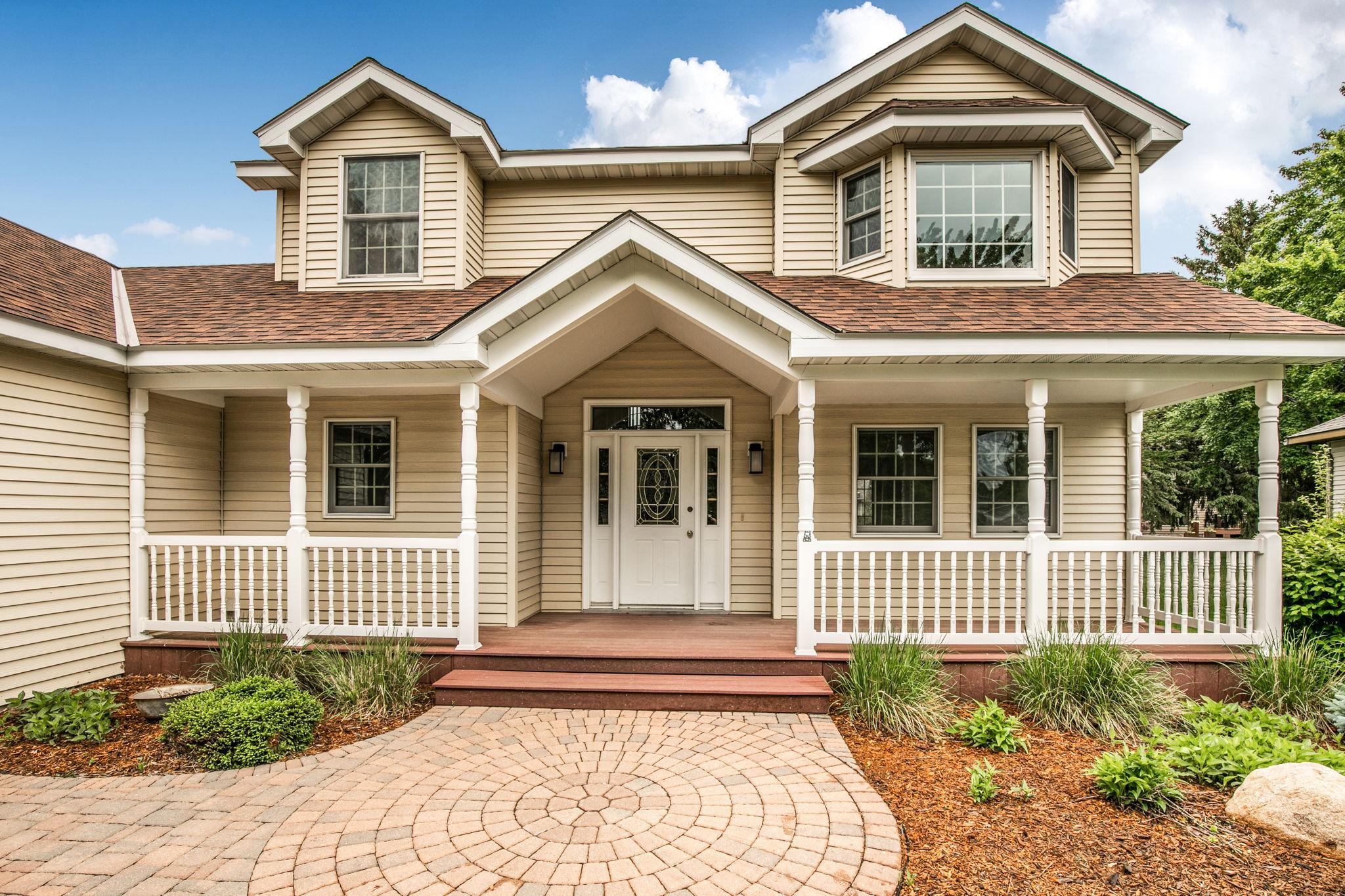 1713 Polaris Ct, Saint Cloud, MN 56303