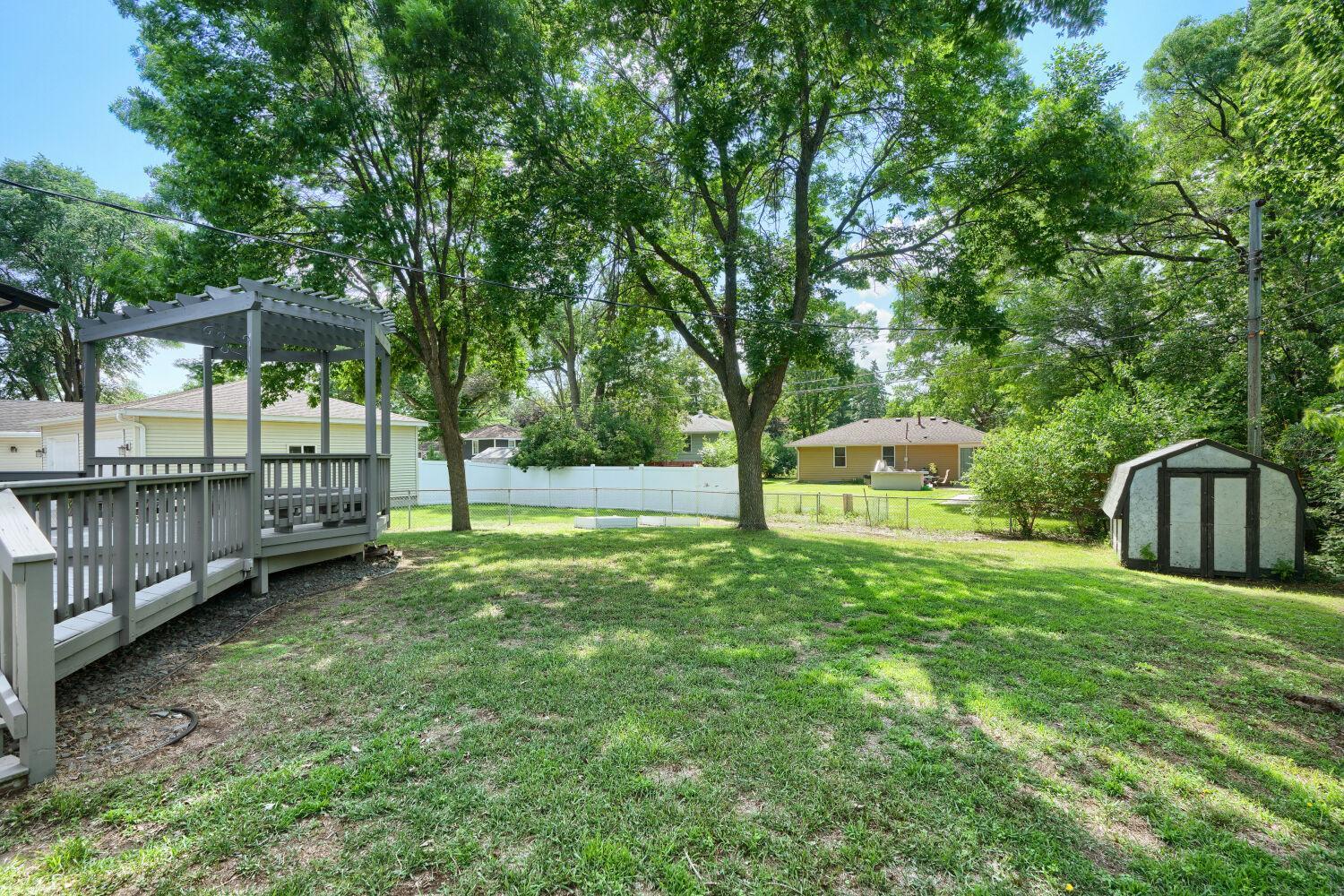 11340 Gladiola St NW, Coon Rapids, MN 55433