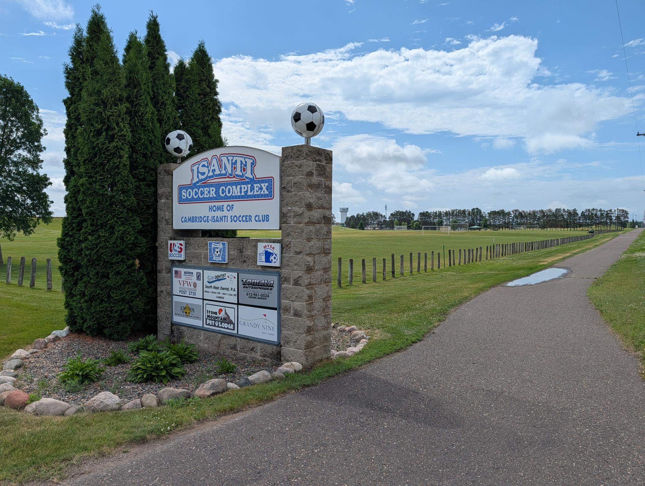 1030 Bellaire Blvd NW, Isanti, MN 55040