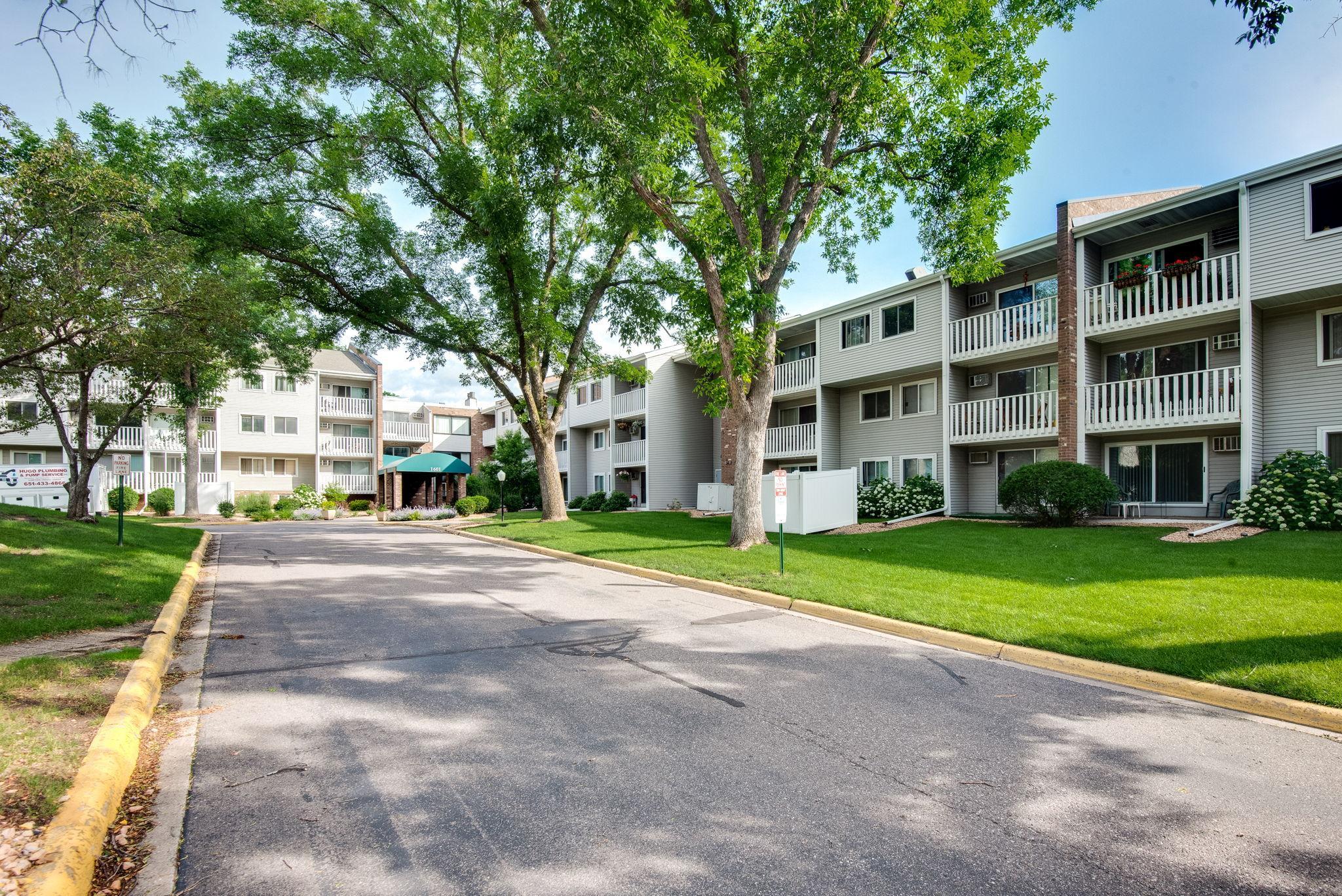1601 N Innsbruck Dr #367NE, Fridley, MN 55432