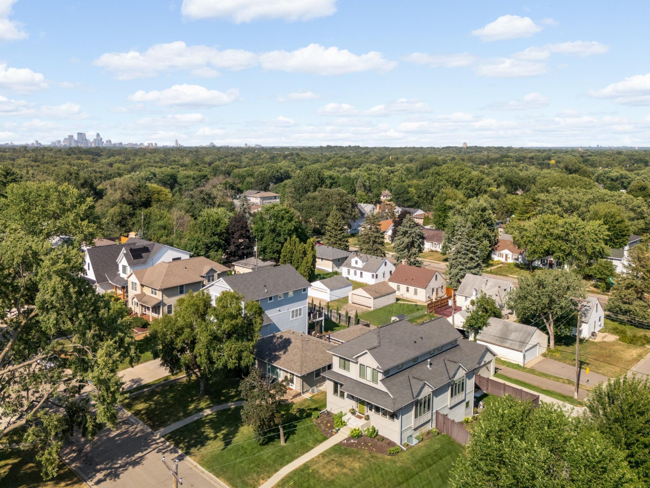 5845 York Ave S, Edina, MN 55410