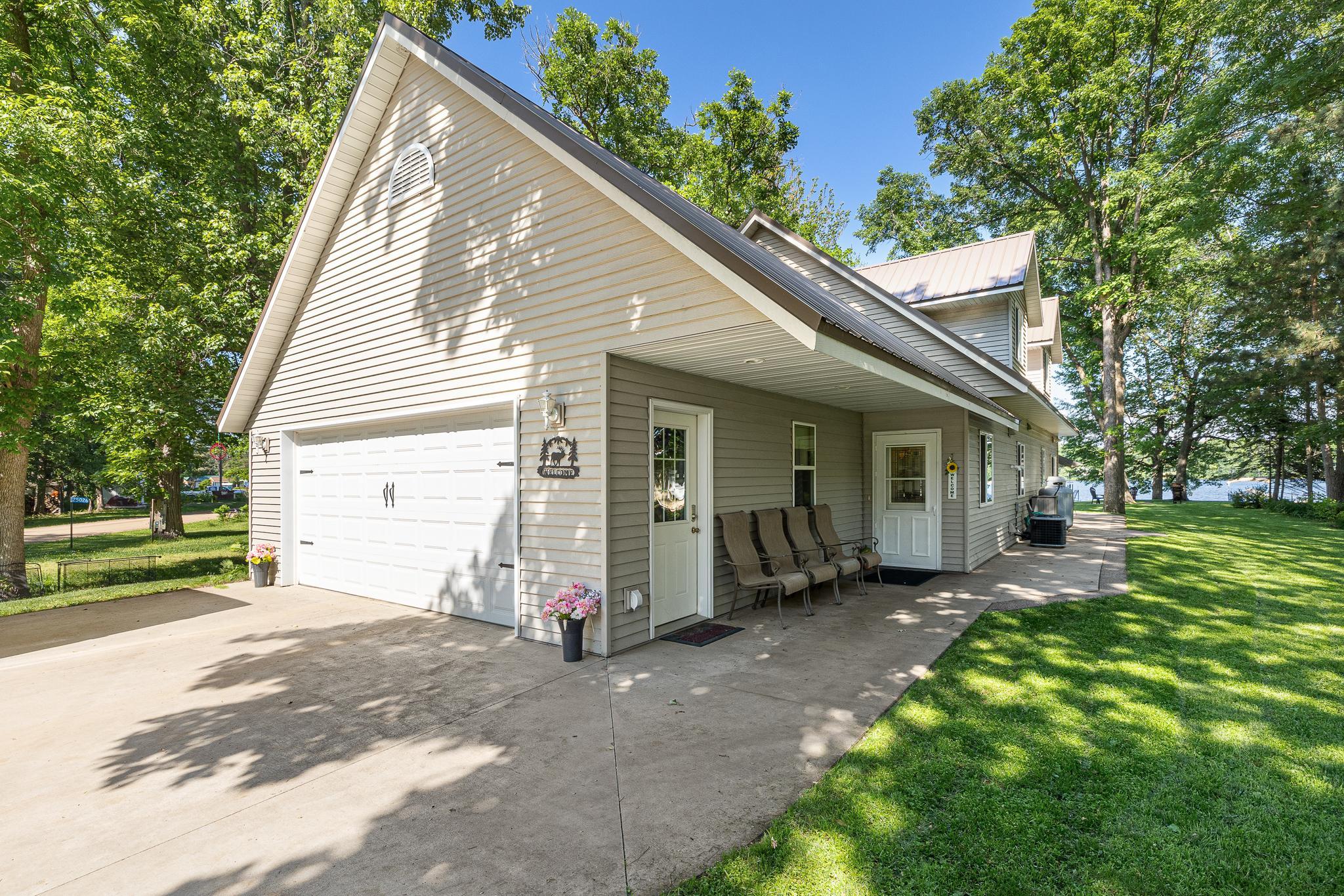 25014 Summit Rd, Hillman, MN 56338