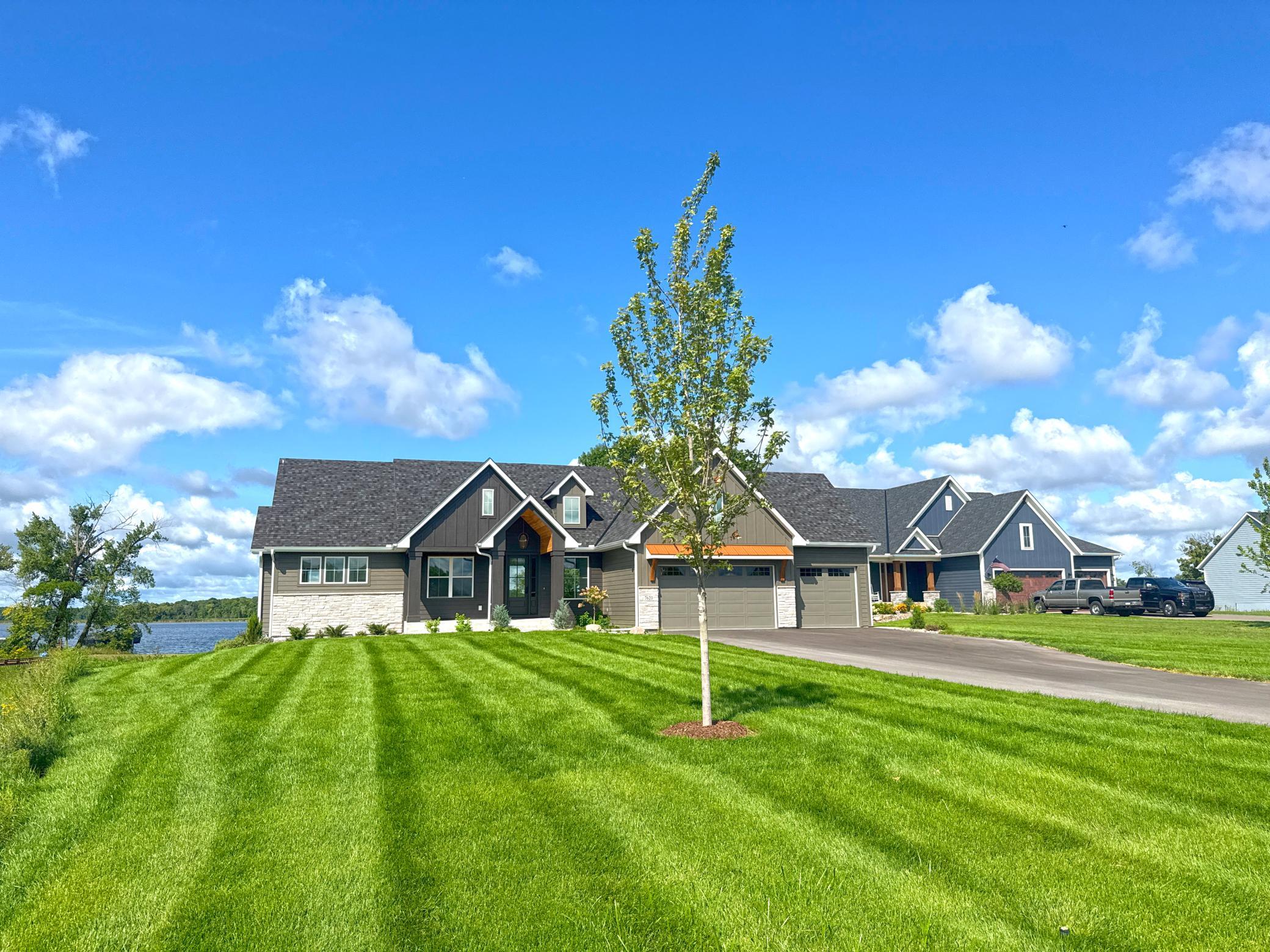 7620 Lake John Dr, Annandale, MN 55302