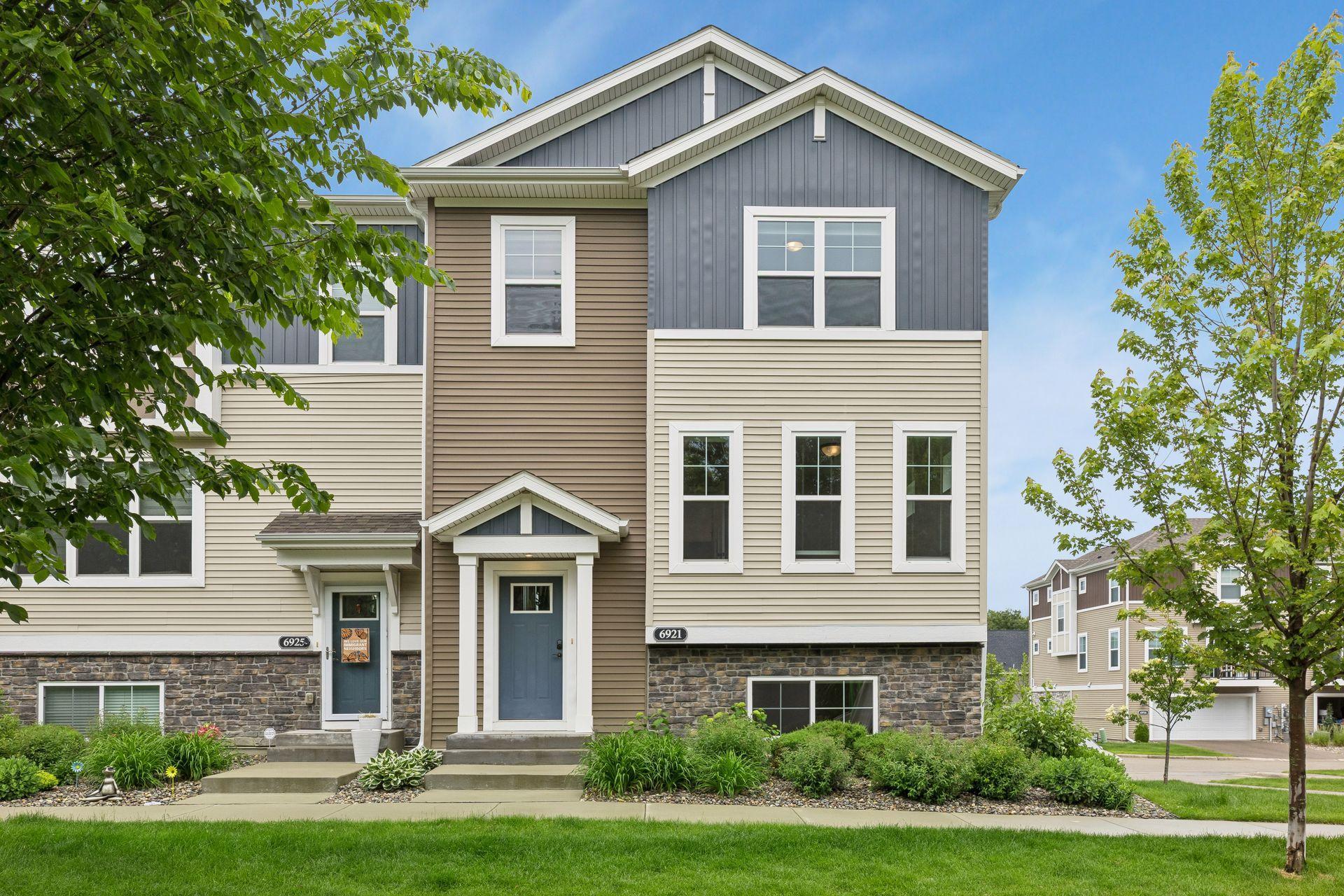 6921 Huckleberry Dr, Minnetrista, MN 55331