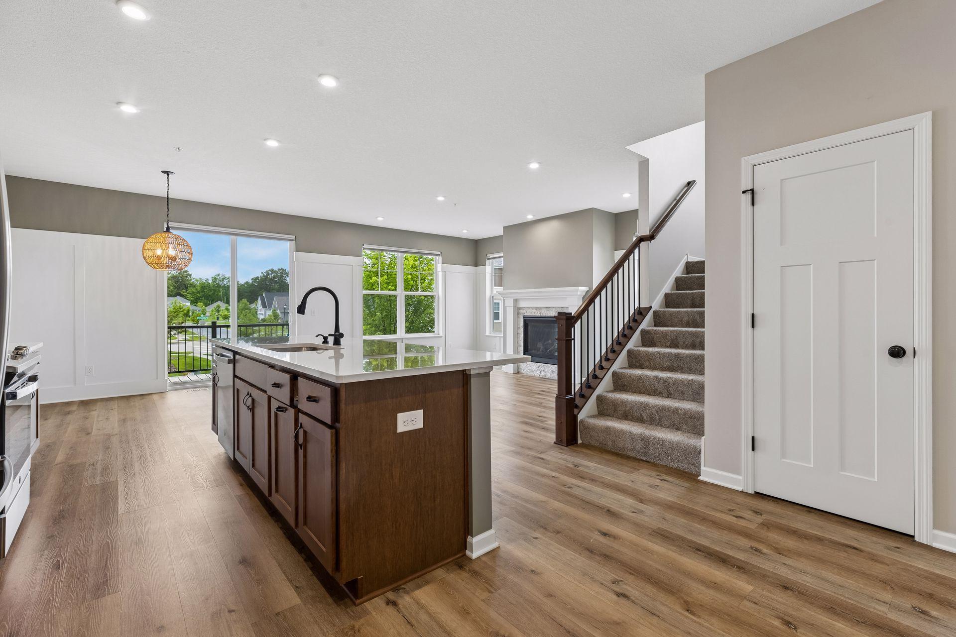 6921 Huckleberry Dr, Minnetrista, MN 55331