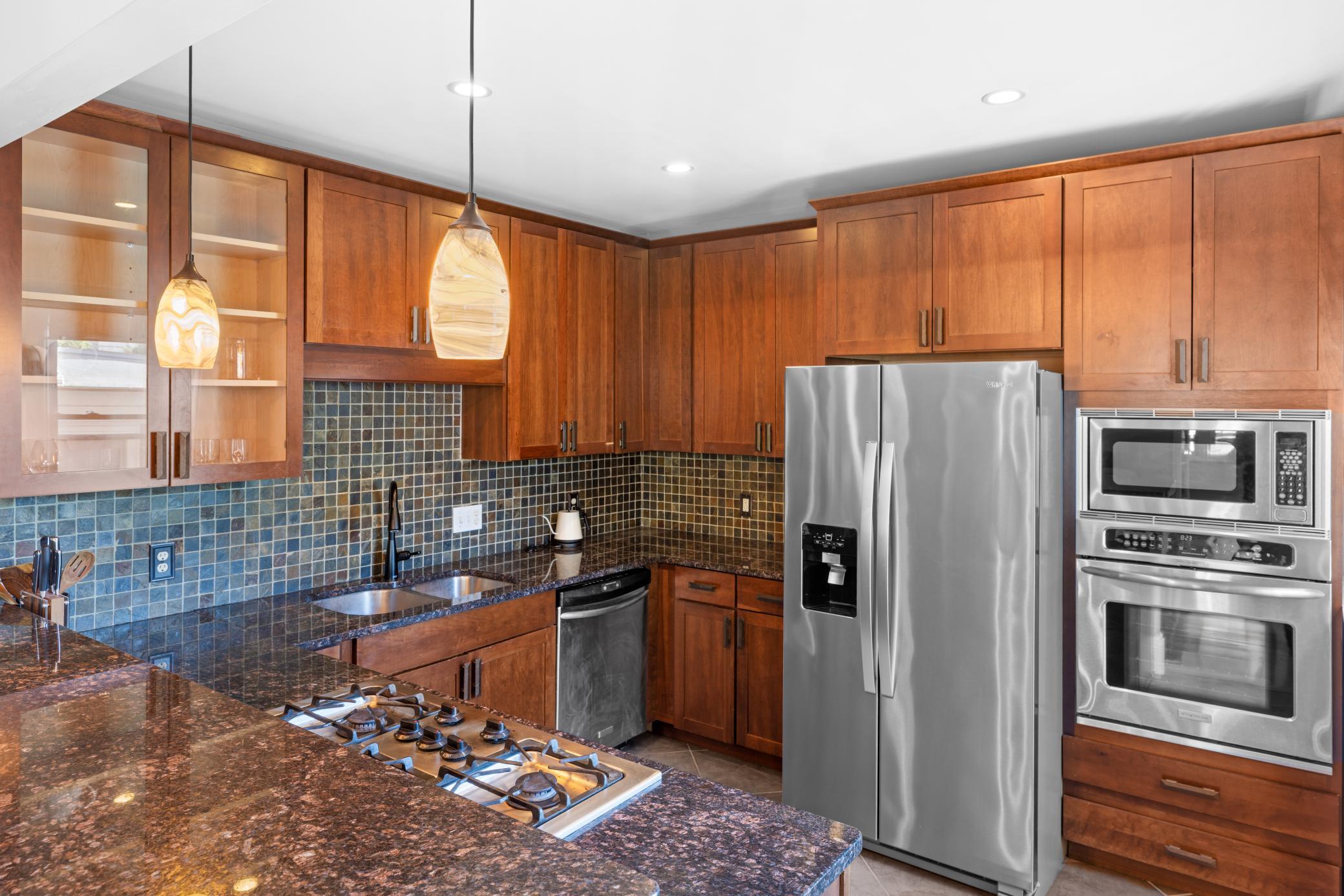 2011 Emerson Ave S #202, Minneapolis, MN 55405