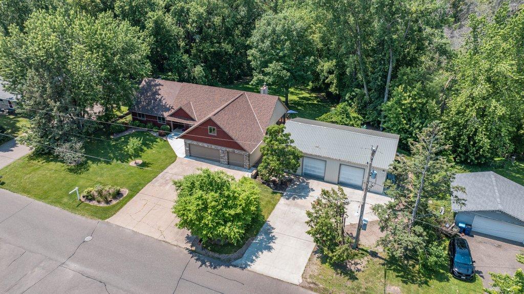7261 Mill Rd, Centerville, MN 55038