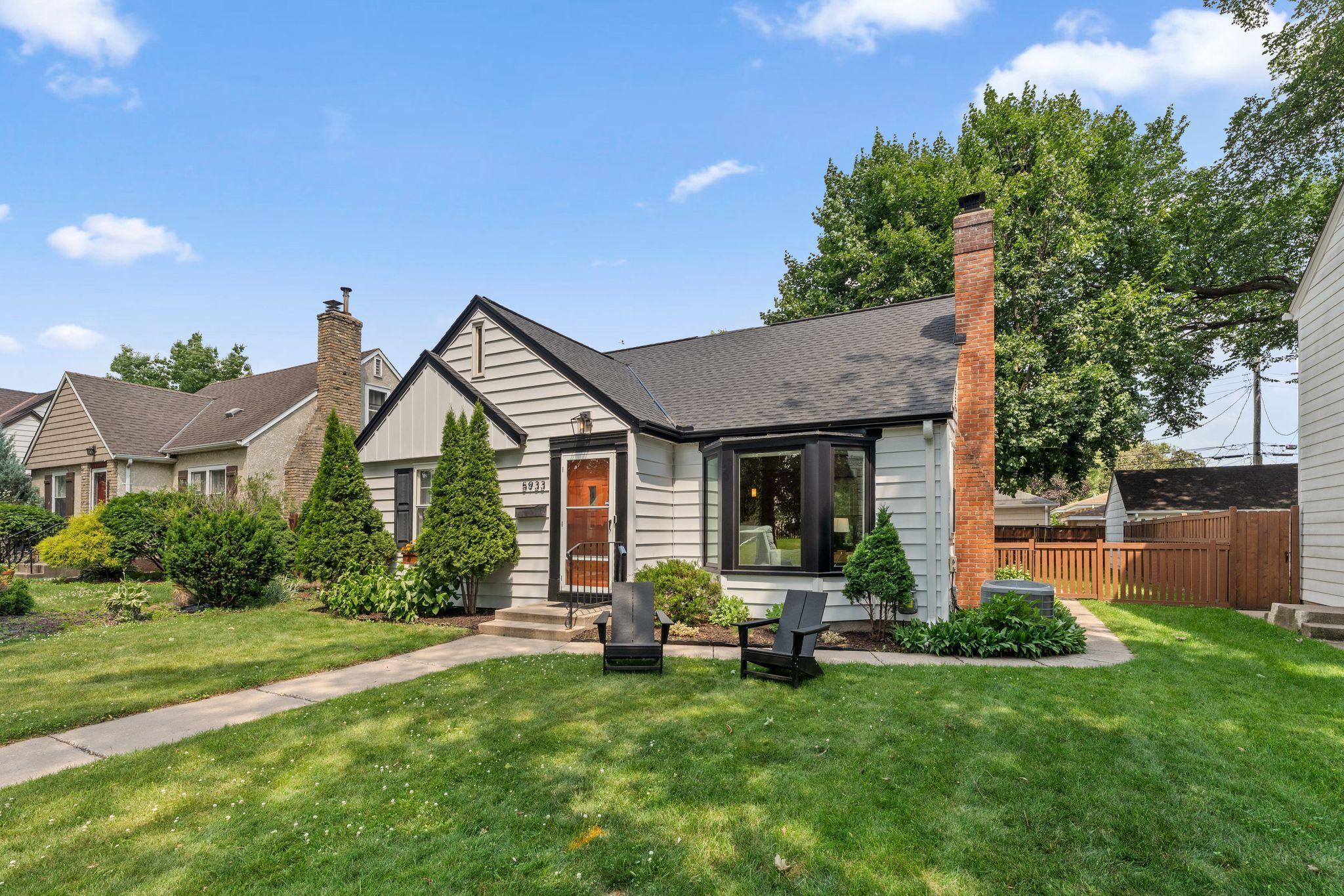 5933 Columbus Ave, Minneapolis, MN 55417