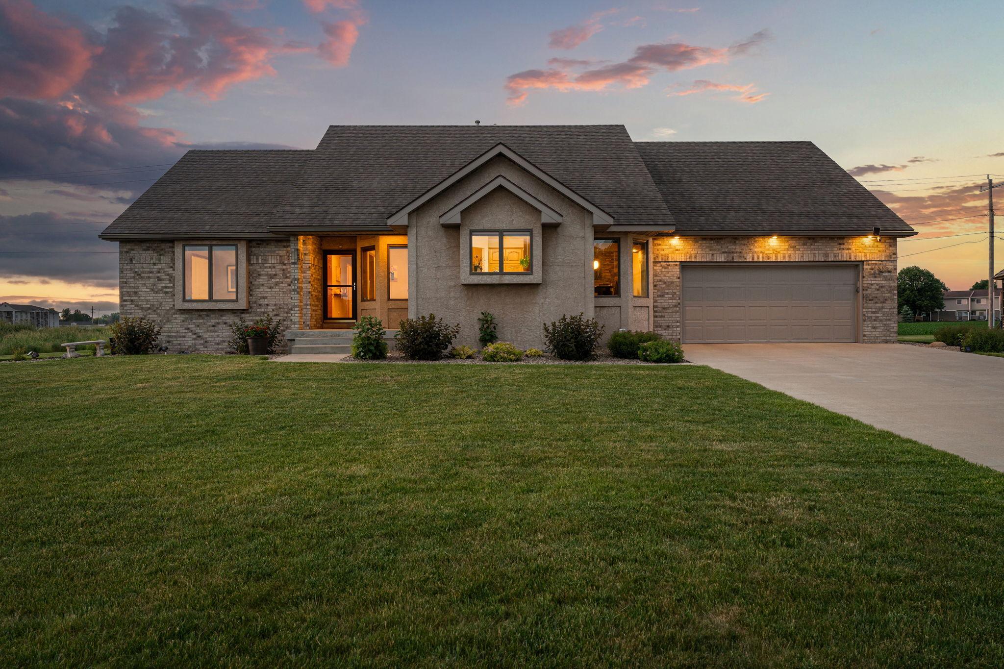 2908 5th Ave SW, Austin, MN 55912