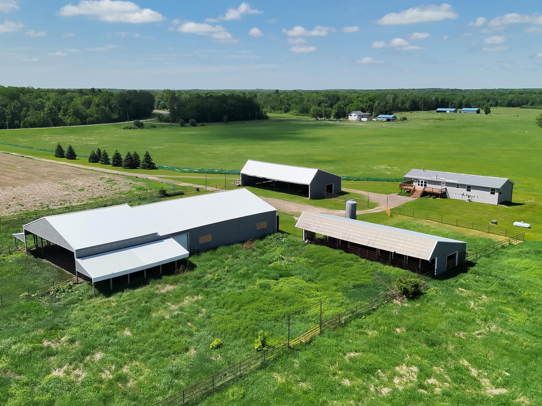 3186 Harbor St, Isle, MN 56342