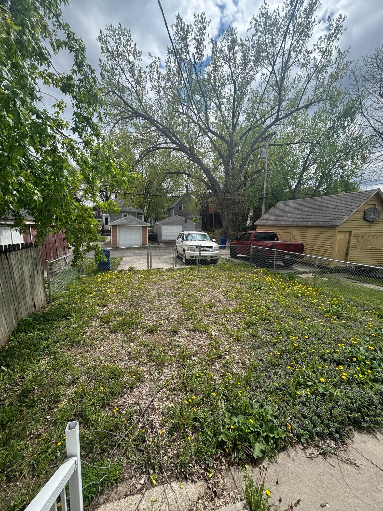 466 Edmund Ave, Saint Paul, MN 55103
