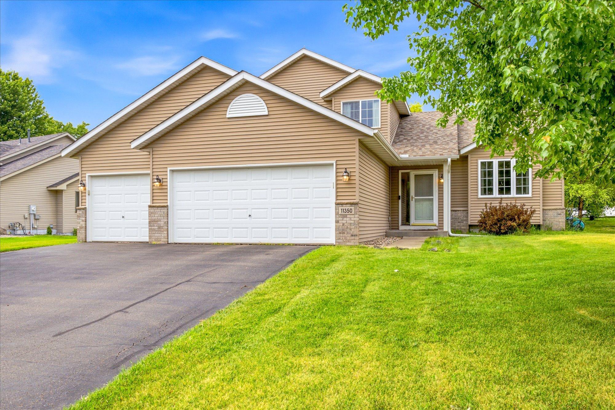 11350 53rd St NE, Albertville, MN 55301