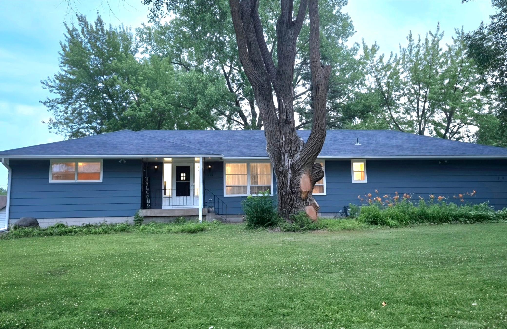 1050 8th St SW, Pine City, MN 55063