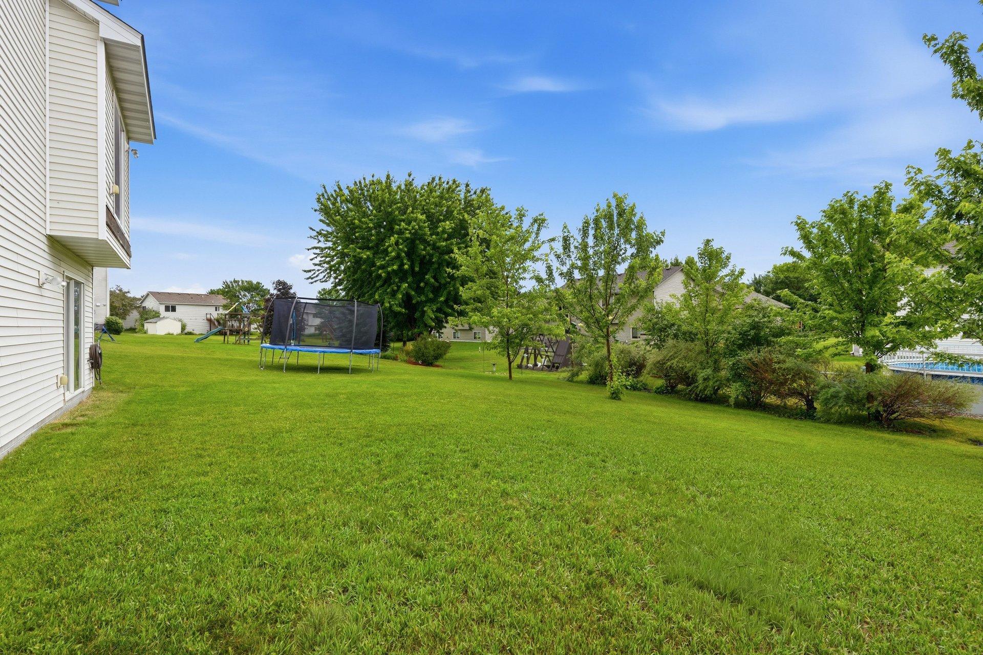 1310 Birch Dr, Mayer, MN 55360