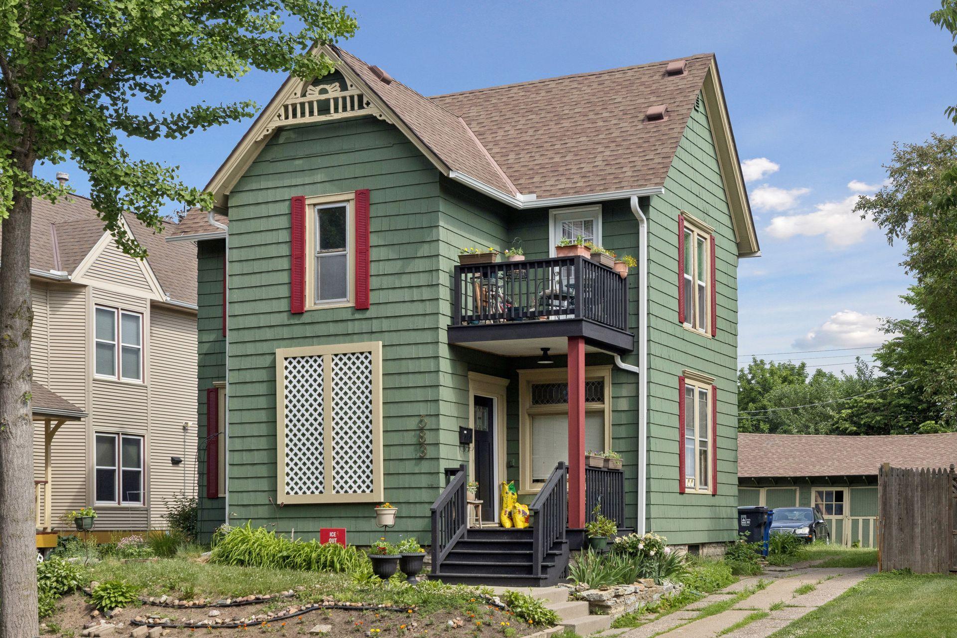 583 Marshall Ave, Saint Paul, MN 55102