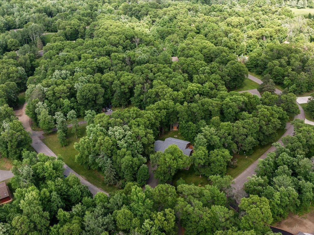 11815 Maplewood Dr, East Gull Lake, MN 56401