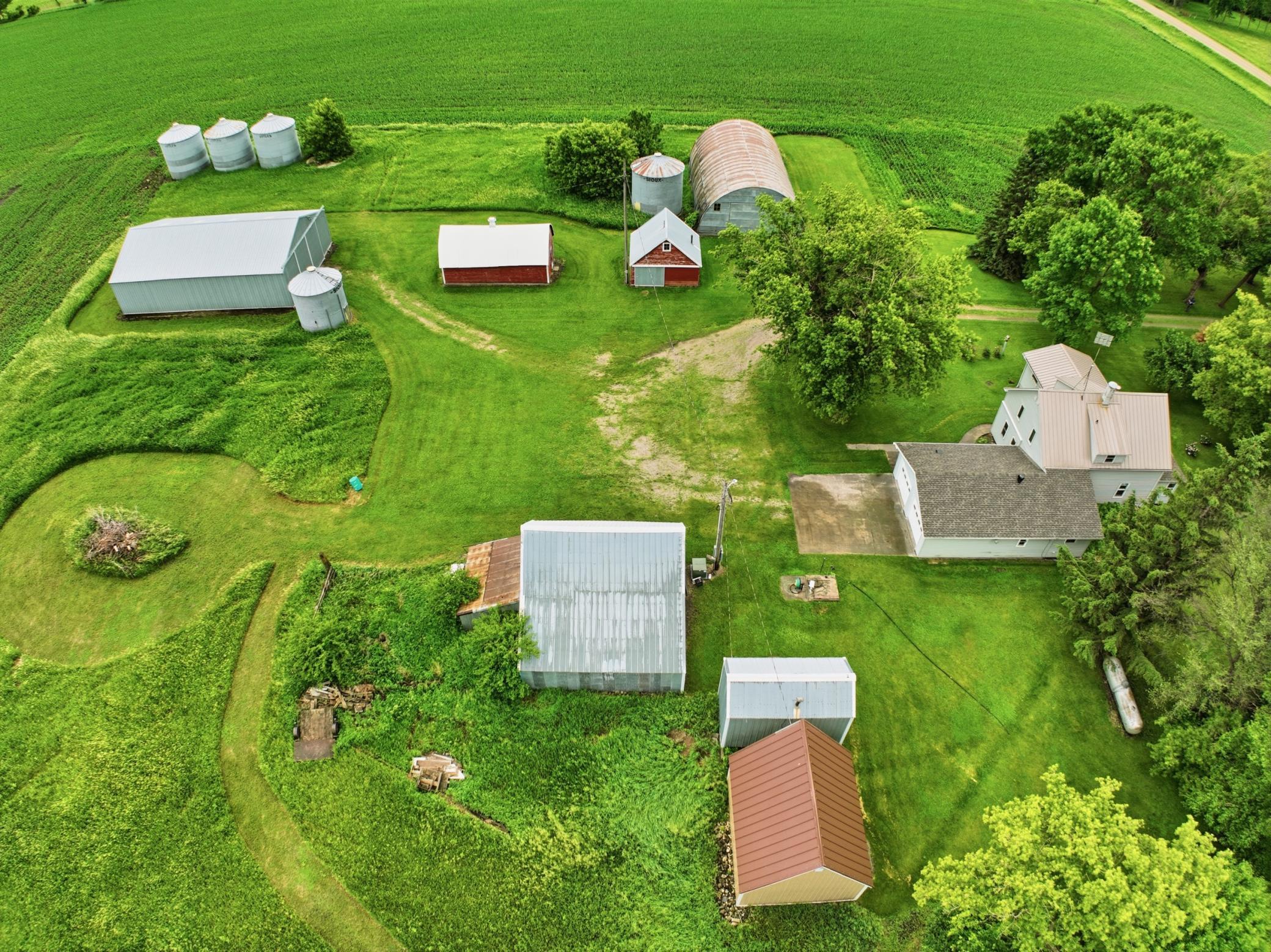 15953 75th St SW, Prinsburg, MN 56281