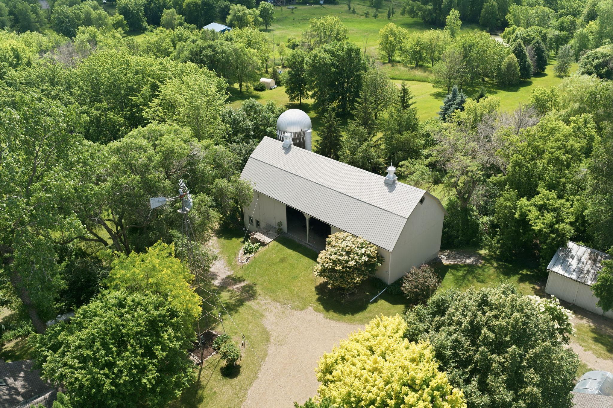7485 Greenfield Rd, Loretto, MN 55357