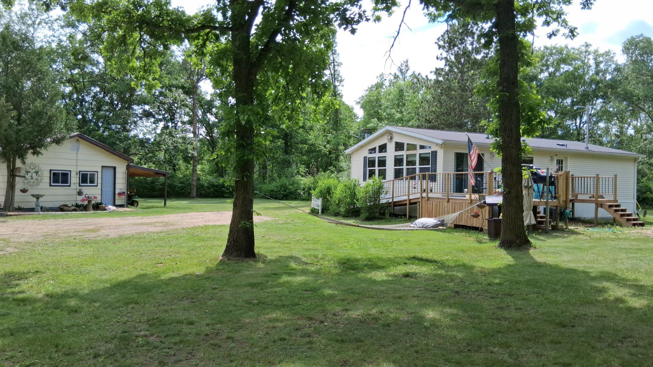 481 E River Rd, Motley, MN 56466