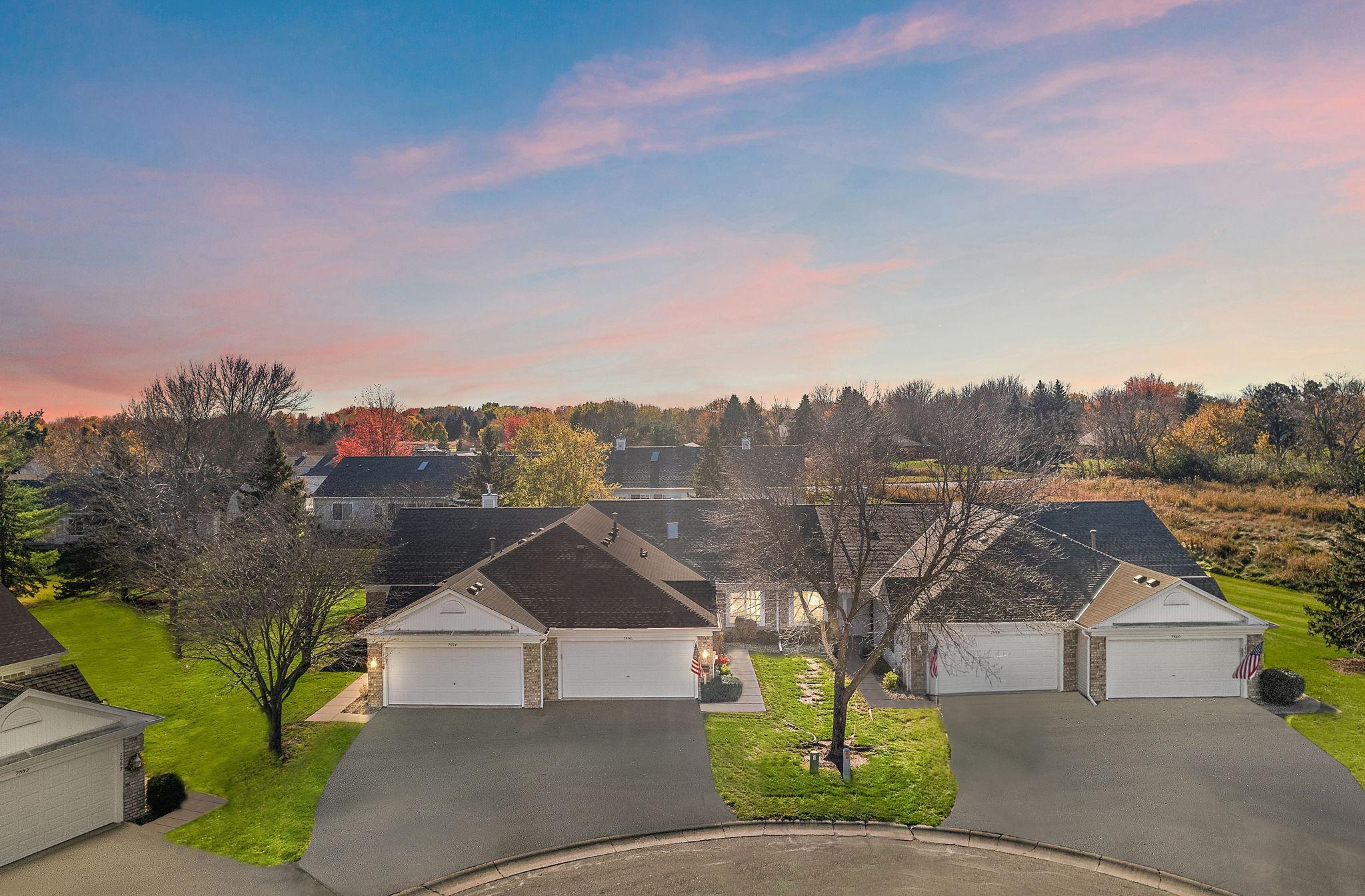 7556 Ojibway Park Bay, Woodbury, MN 55125