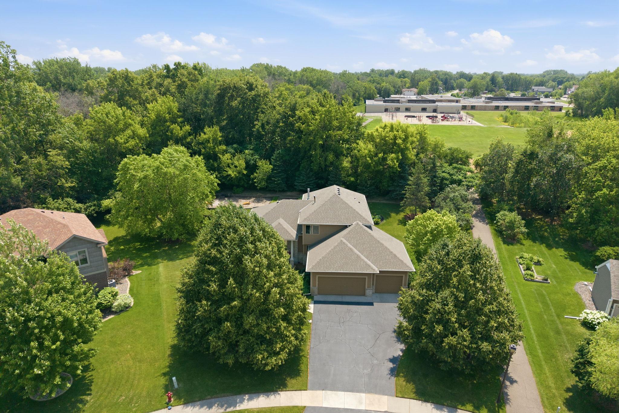 1668 Lakeland Cir, Centerville, MN 55038