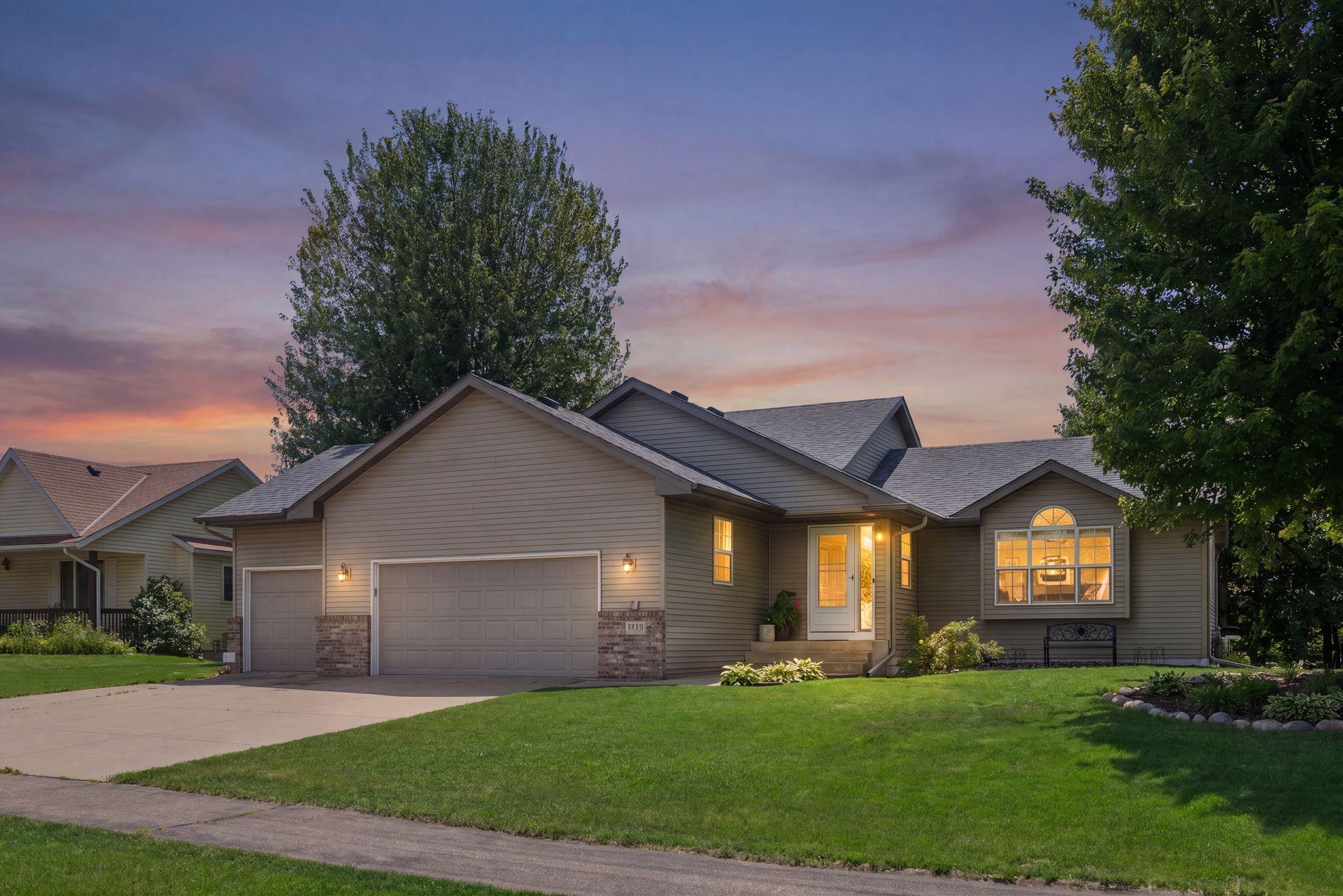 1174 Hidden Creek Blvd, Mayer, MN 55360
