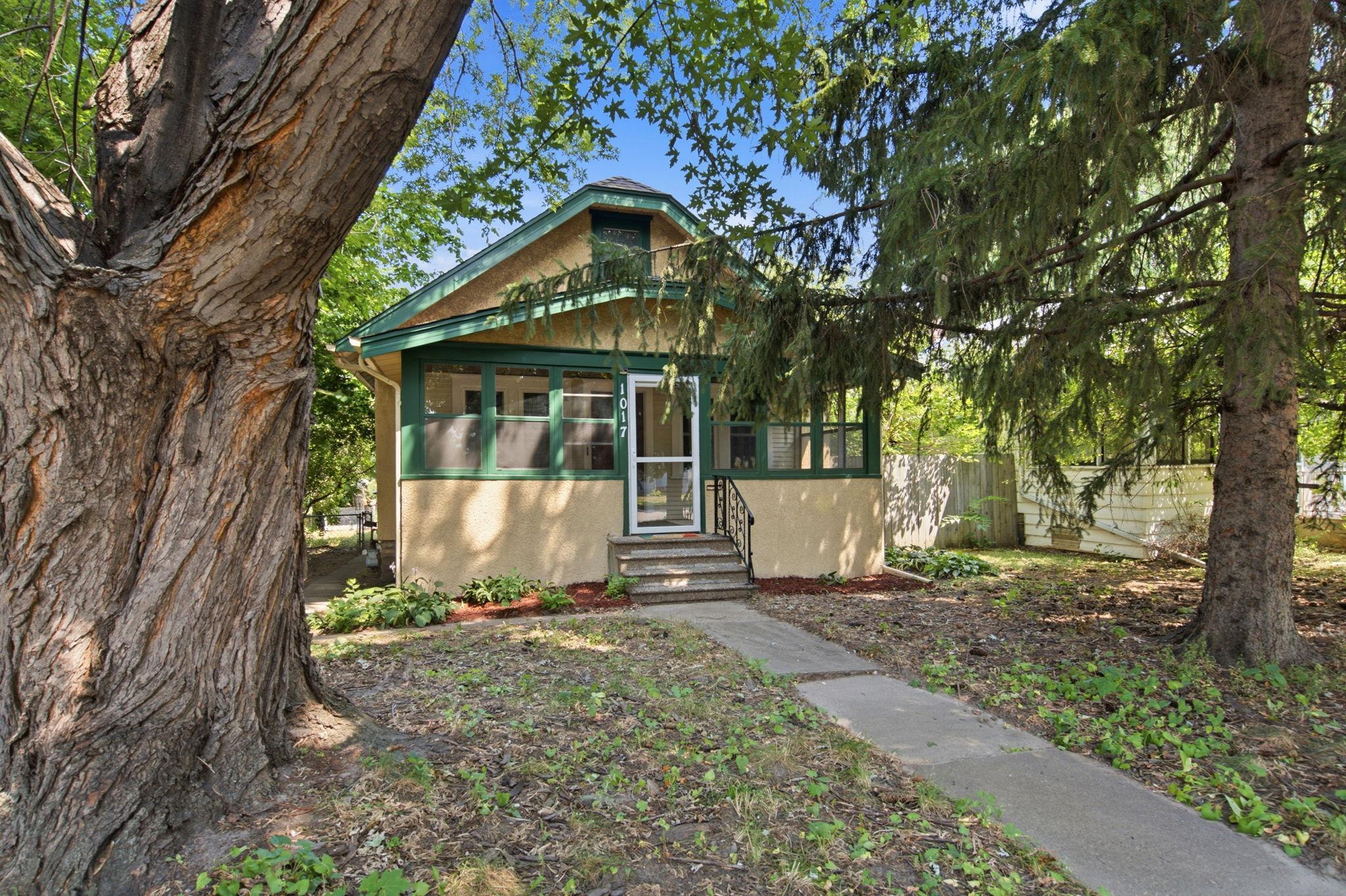 1017 Maryland Ave E, Saint Paul, MN 55106