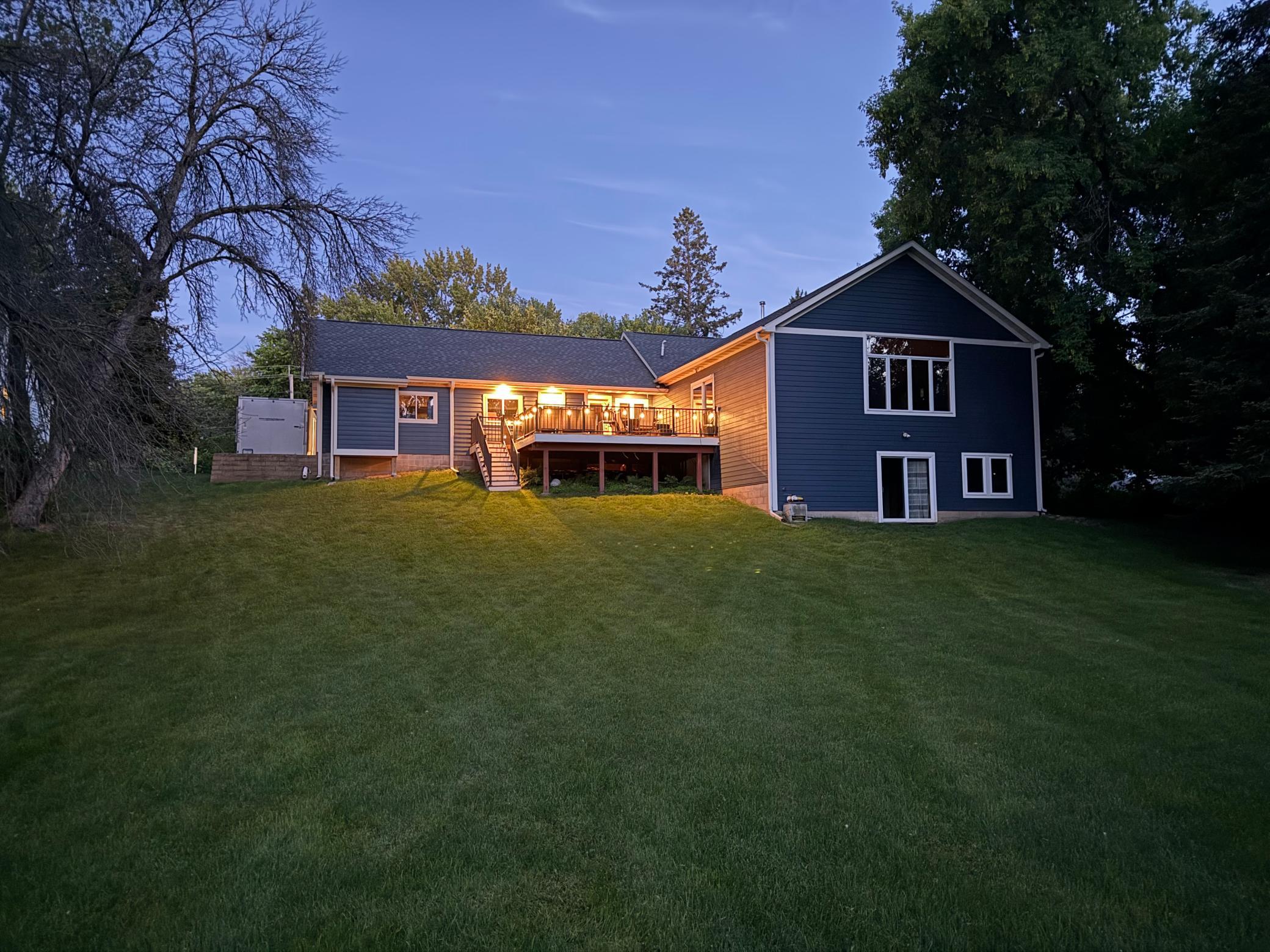 6130 Stillwater Blvd N, Oakdale, MN 55128