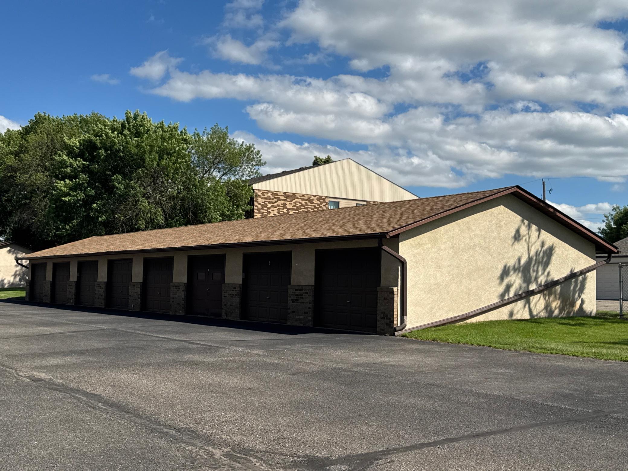 149 Riverview Dr #7, Monticello, MN 55362