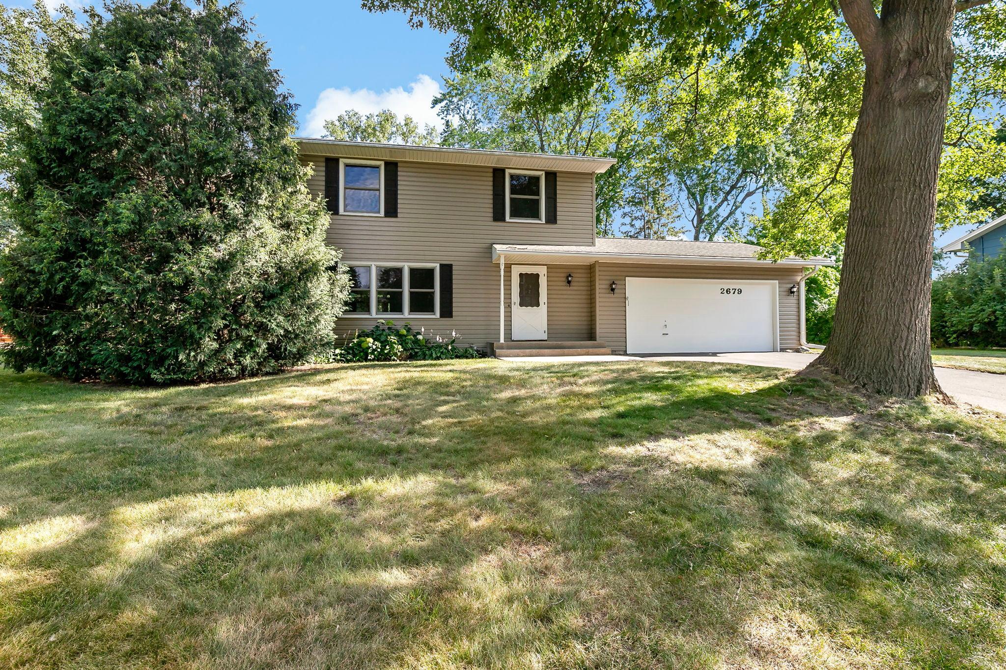 2679 16th Ter NW, New Brighton, MN 55112