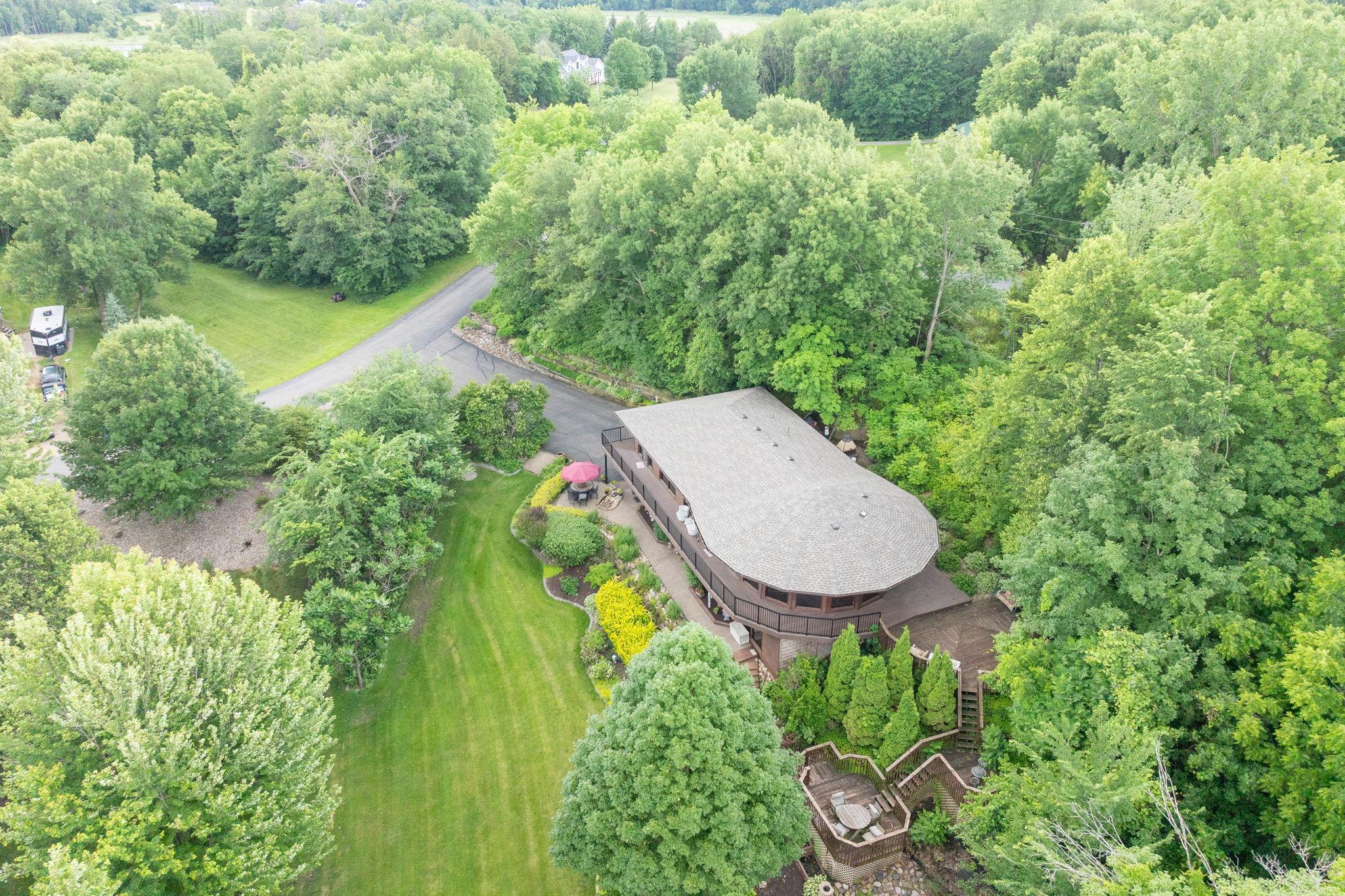 46802 Apache Dr, Cleveland, MN 56017
