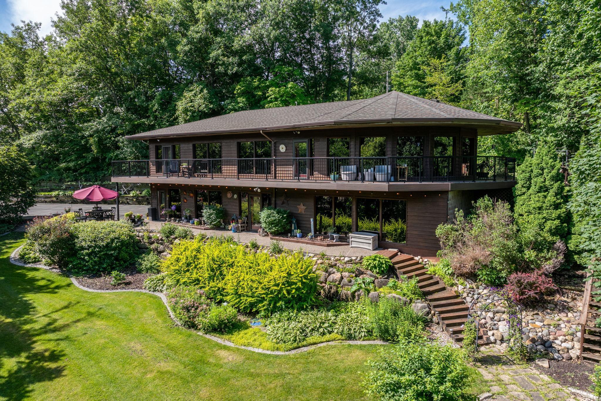 46802 Apache Dr, Cleveland, MN 56017