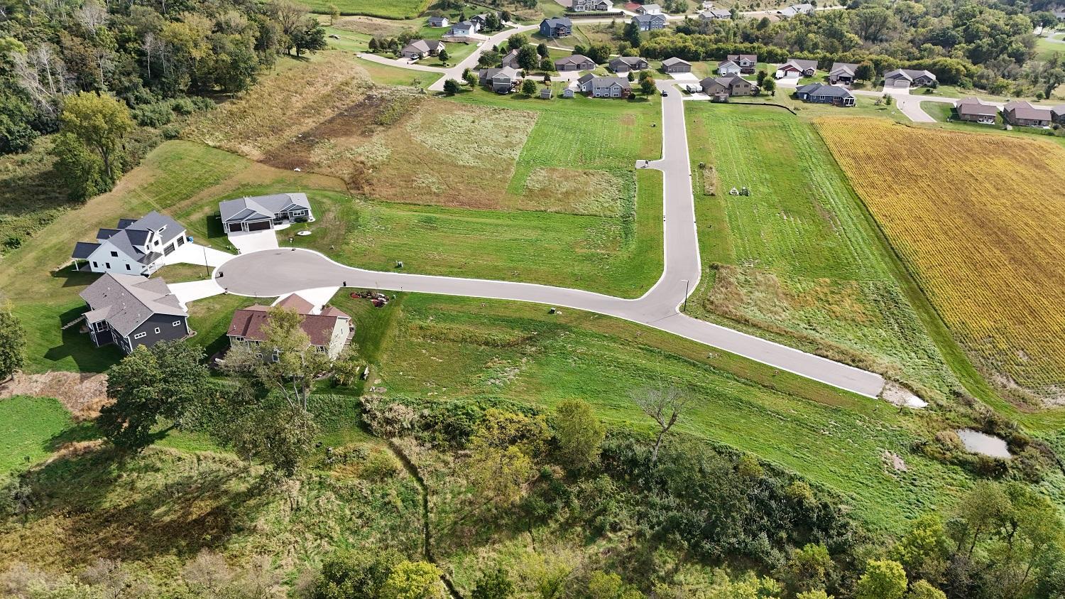 215 Sweetwater Dr, Rollingstone, MN 55969