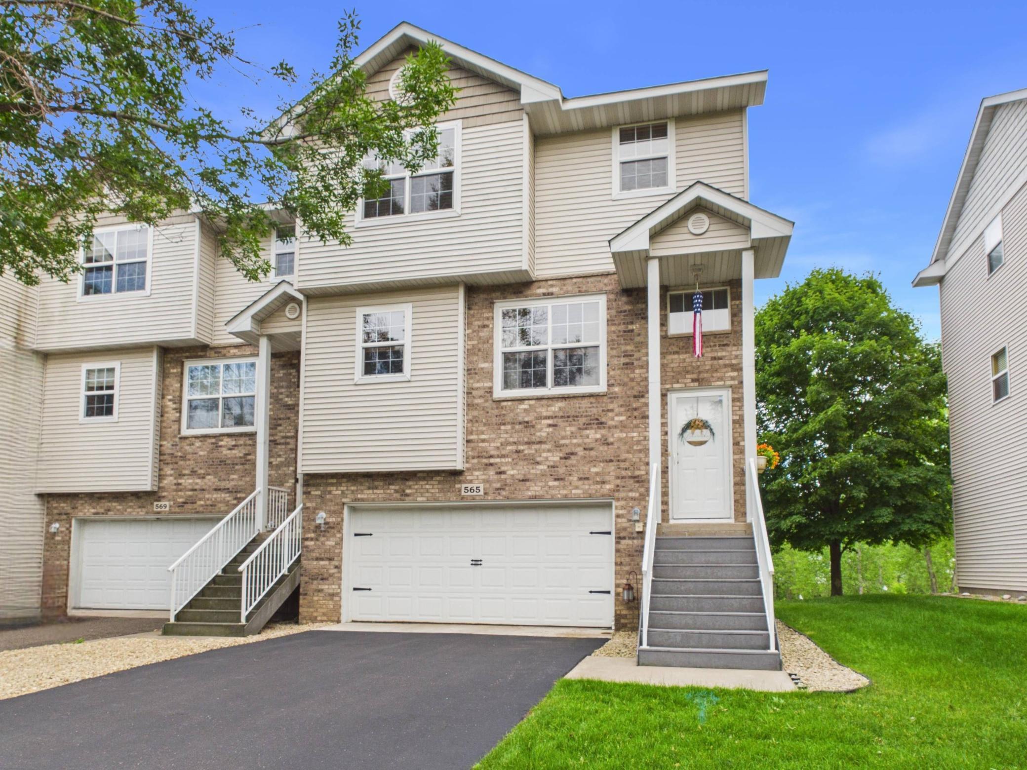 565 William St, Big Lake, MN 55309