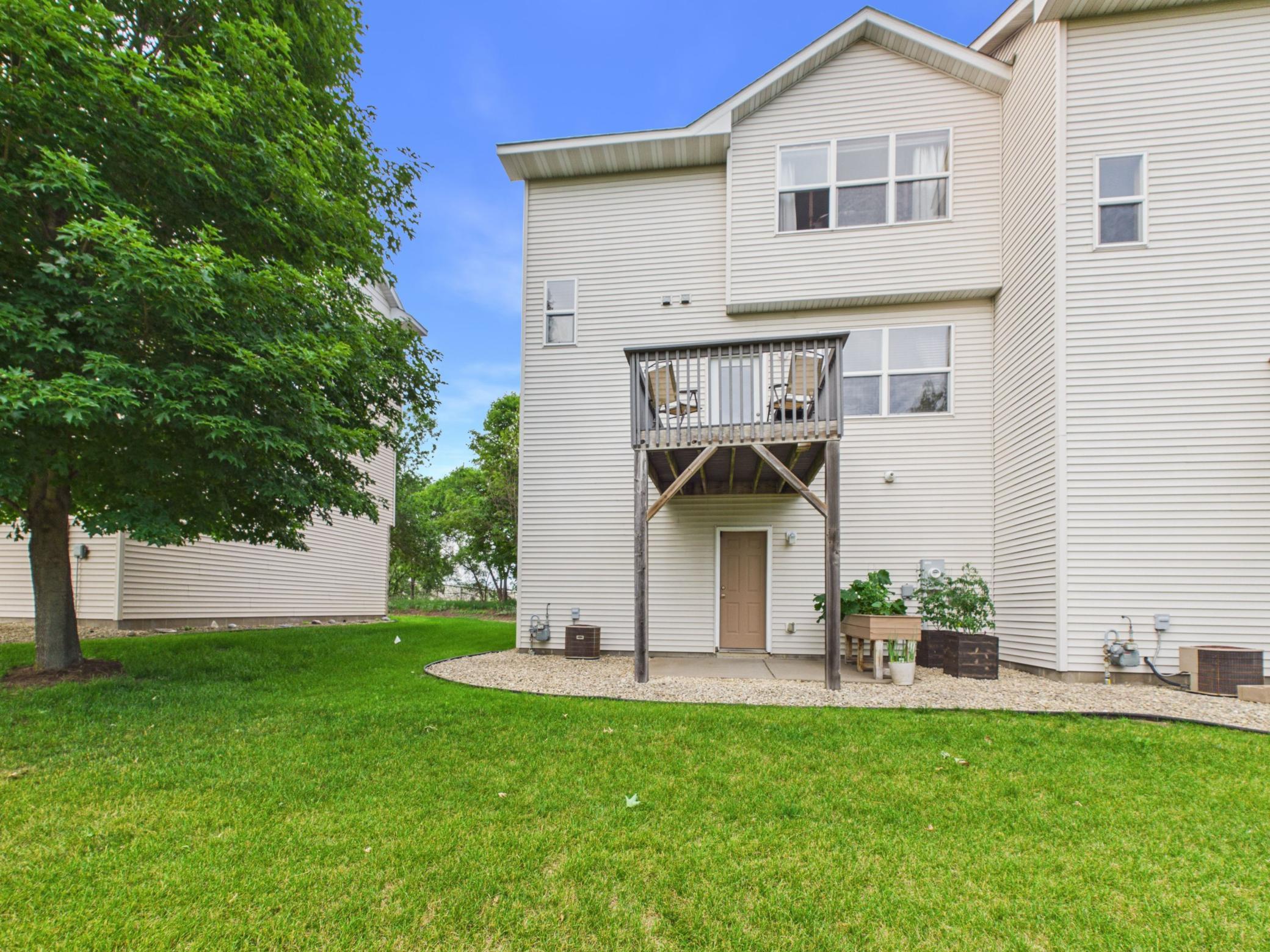 565 William St, Big Lake, MN 55309