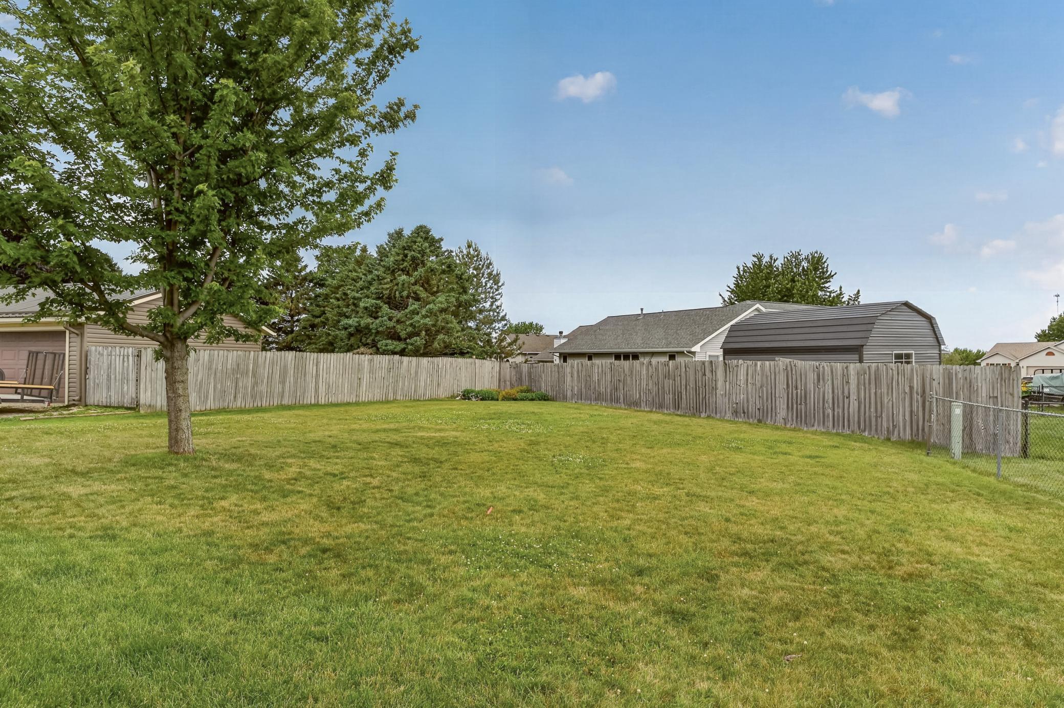 811 3rd Ave SE, Stewartville, MN 55976