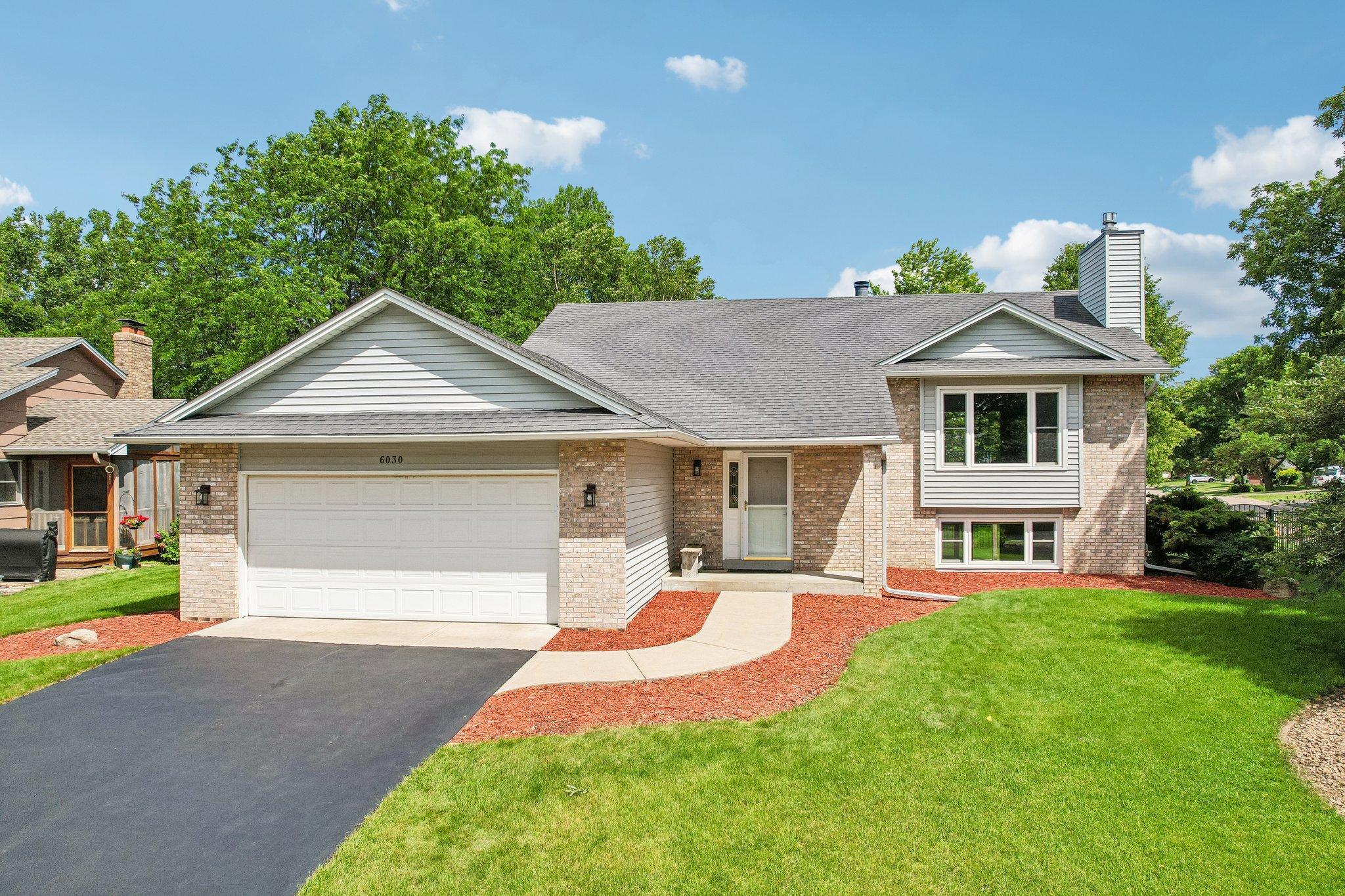 6030 Kirkwood Ln N, Plymouth, MN 55442