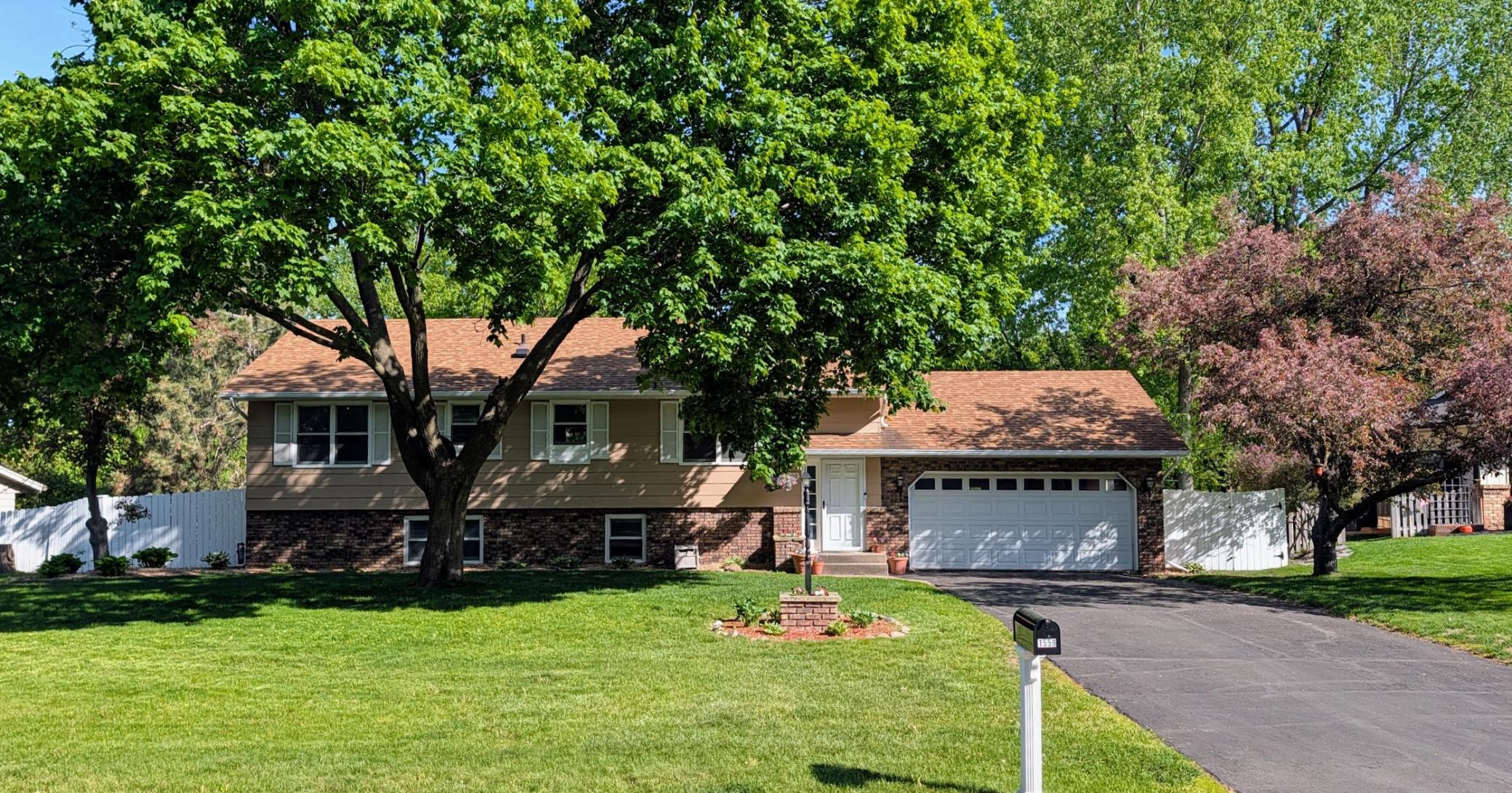 1559 Mccarthy Rd, Eagan, MN 55121