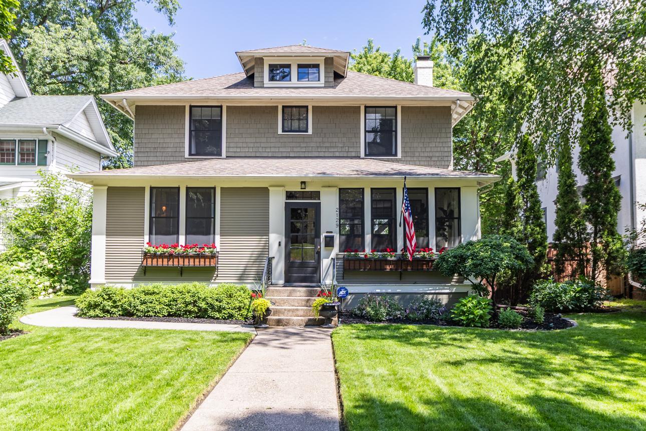 2129 Carroll Ave, Saint Paul, MN 55104