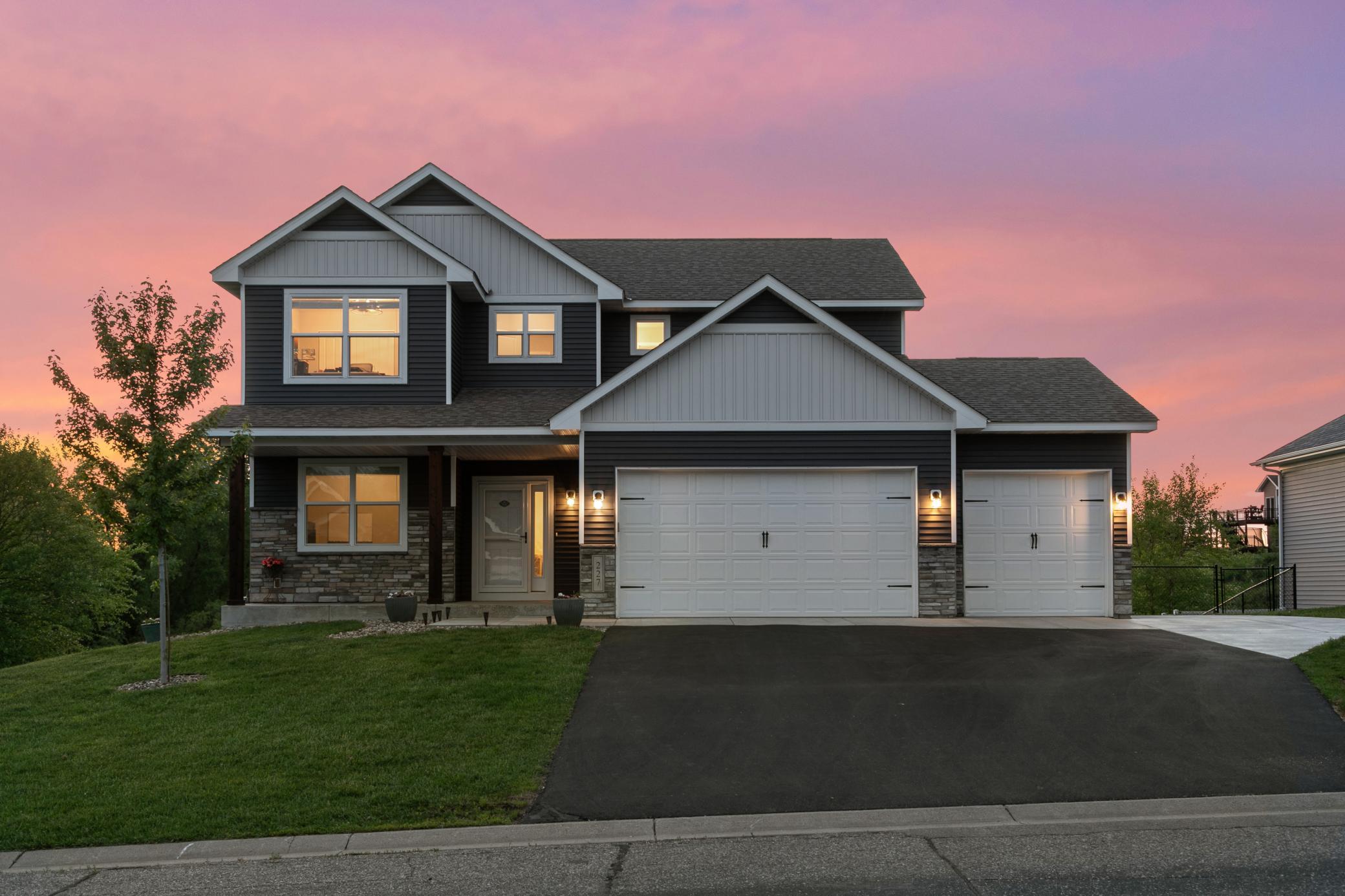 227 15th Ave SE, Lonsdale, MN 55046