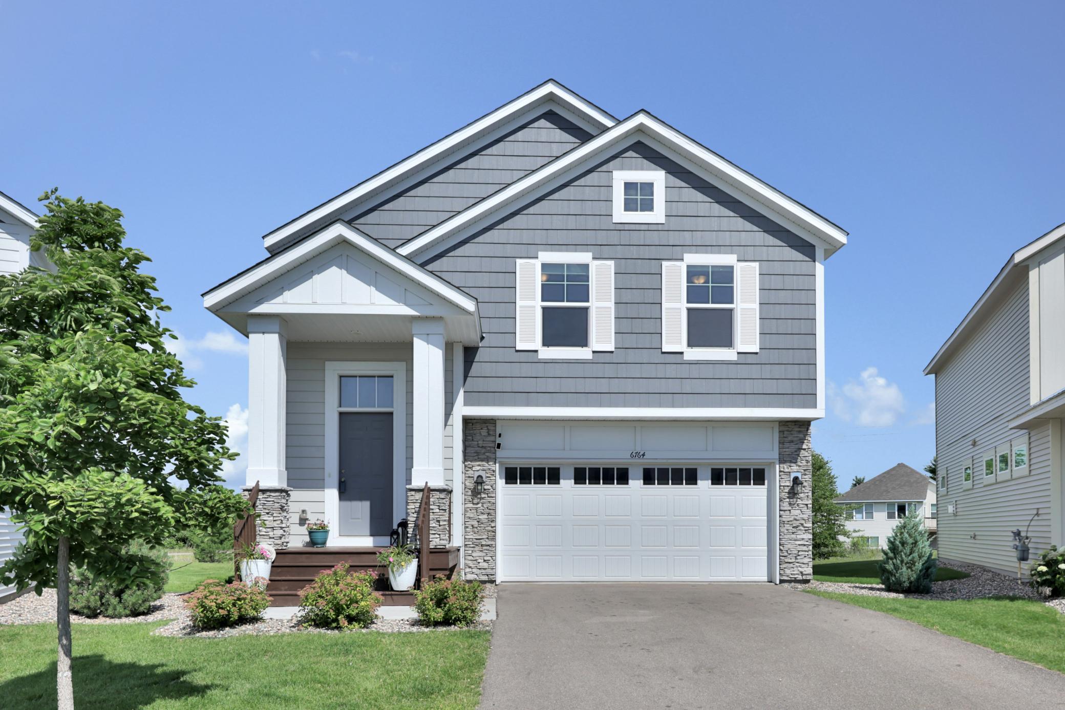 6764 101st St S, Cottage Grove, MN 55016
