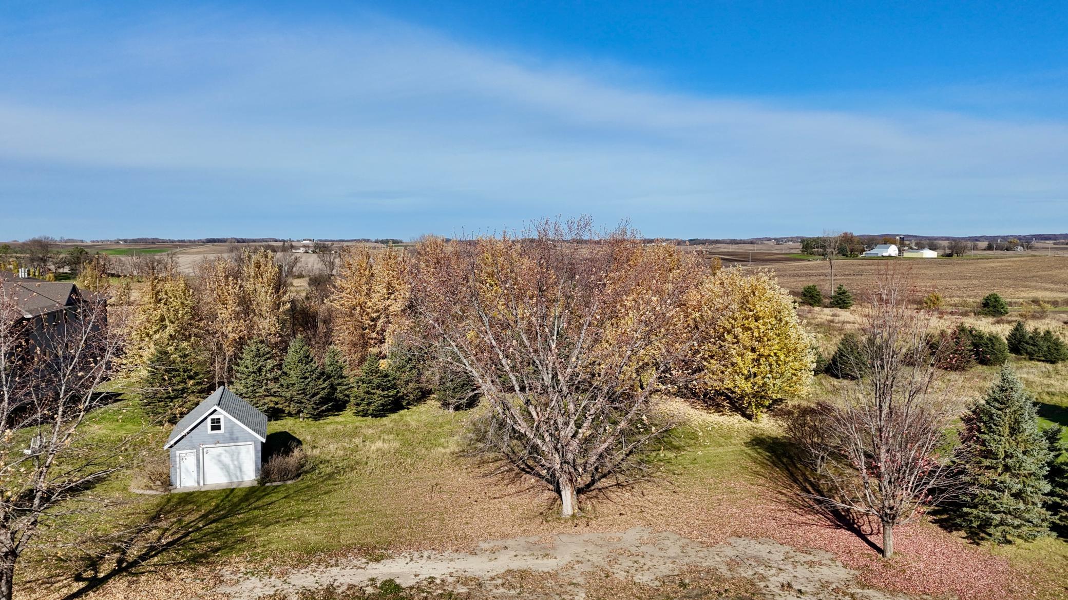 400 Luella St, Watkins, MN 55389