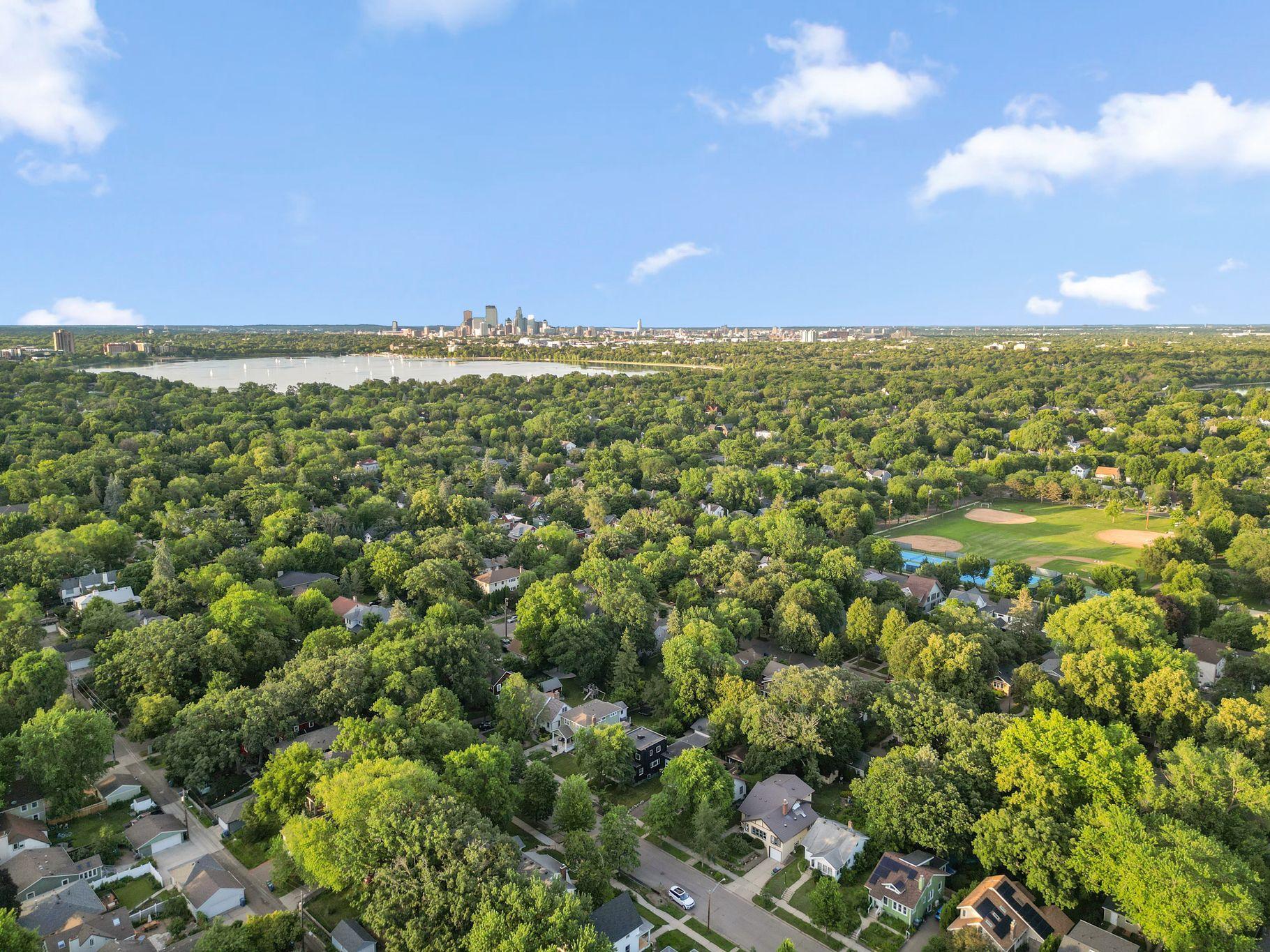4222 Abbott Ave S, Minneapolis, MN 55410