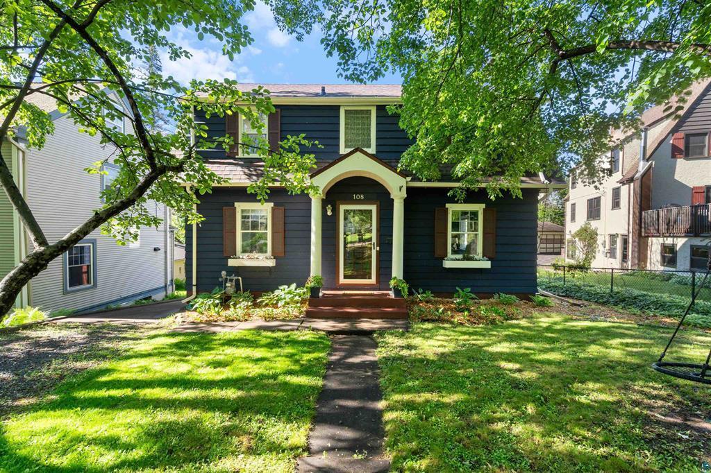 108 Greenwood Ln, Duluth, MN 55803