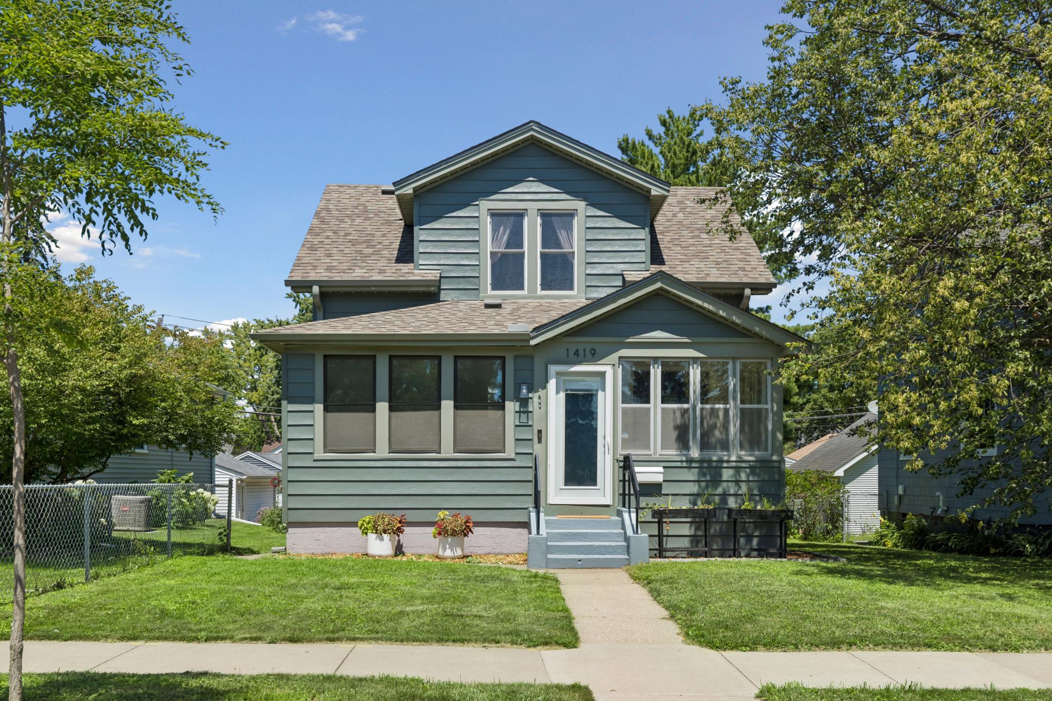 1419 Randolph Ave, Saint Paul, MN 55105
