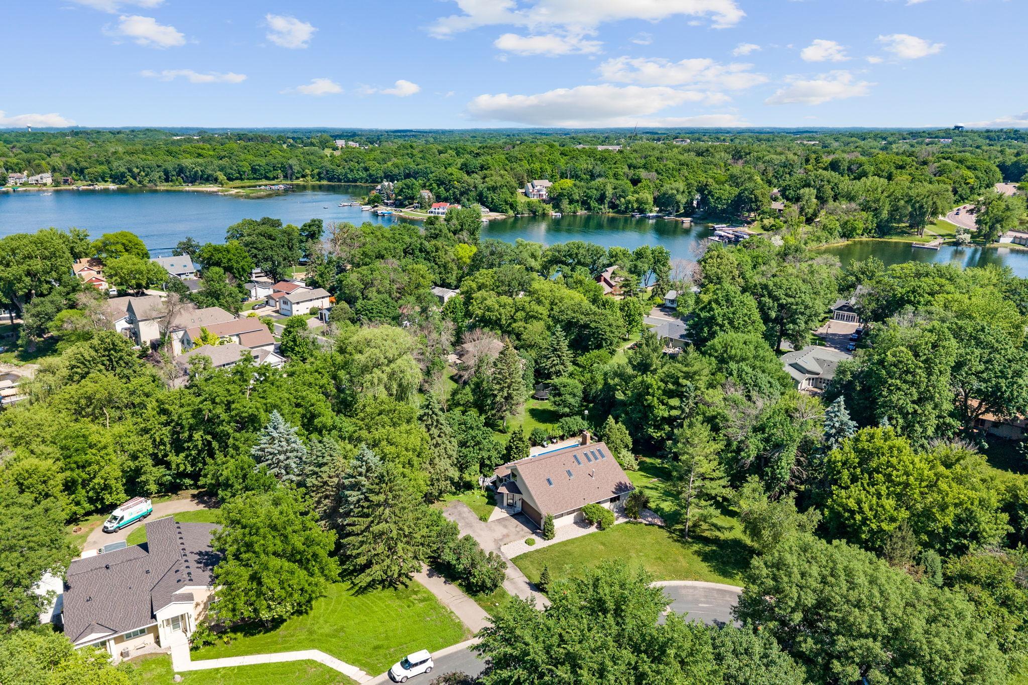 15648 Calmut Ave NE, Prior Lake, MN 55372