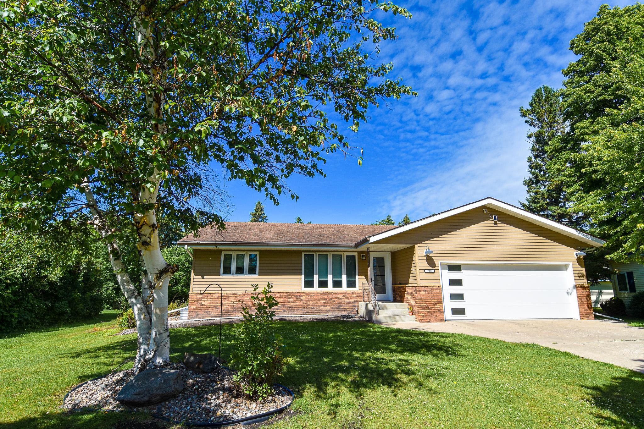 718 Stephen Ave, Stephen, MN 56757