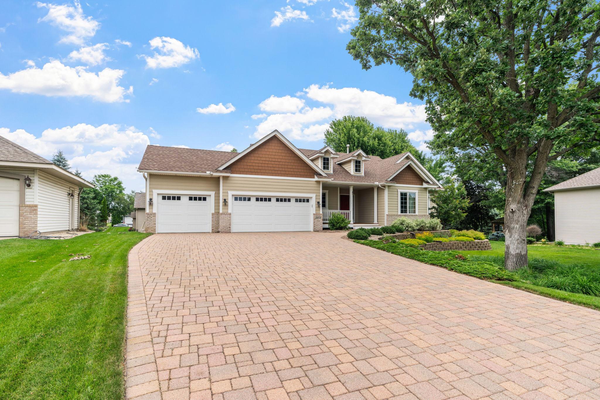 2373 Quail Creek Pw NE, Blaine, MN 55449